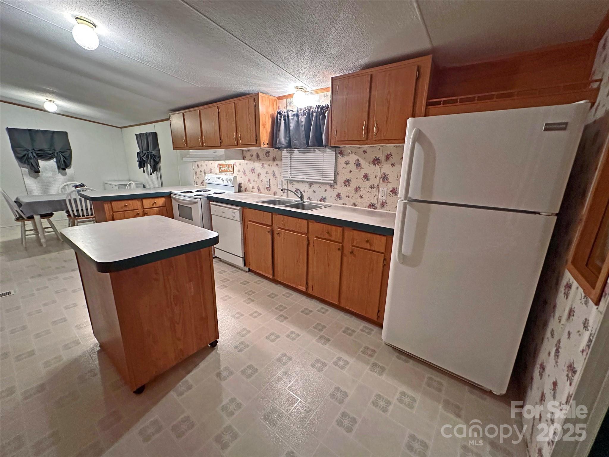 5118 Flay Road Property Photo 3