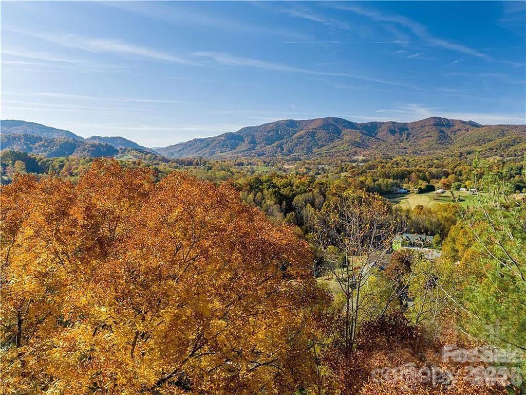 75 S Lindon Cove Road Property Photo 3