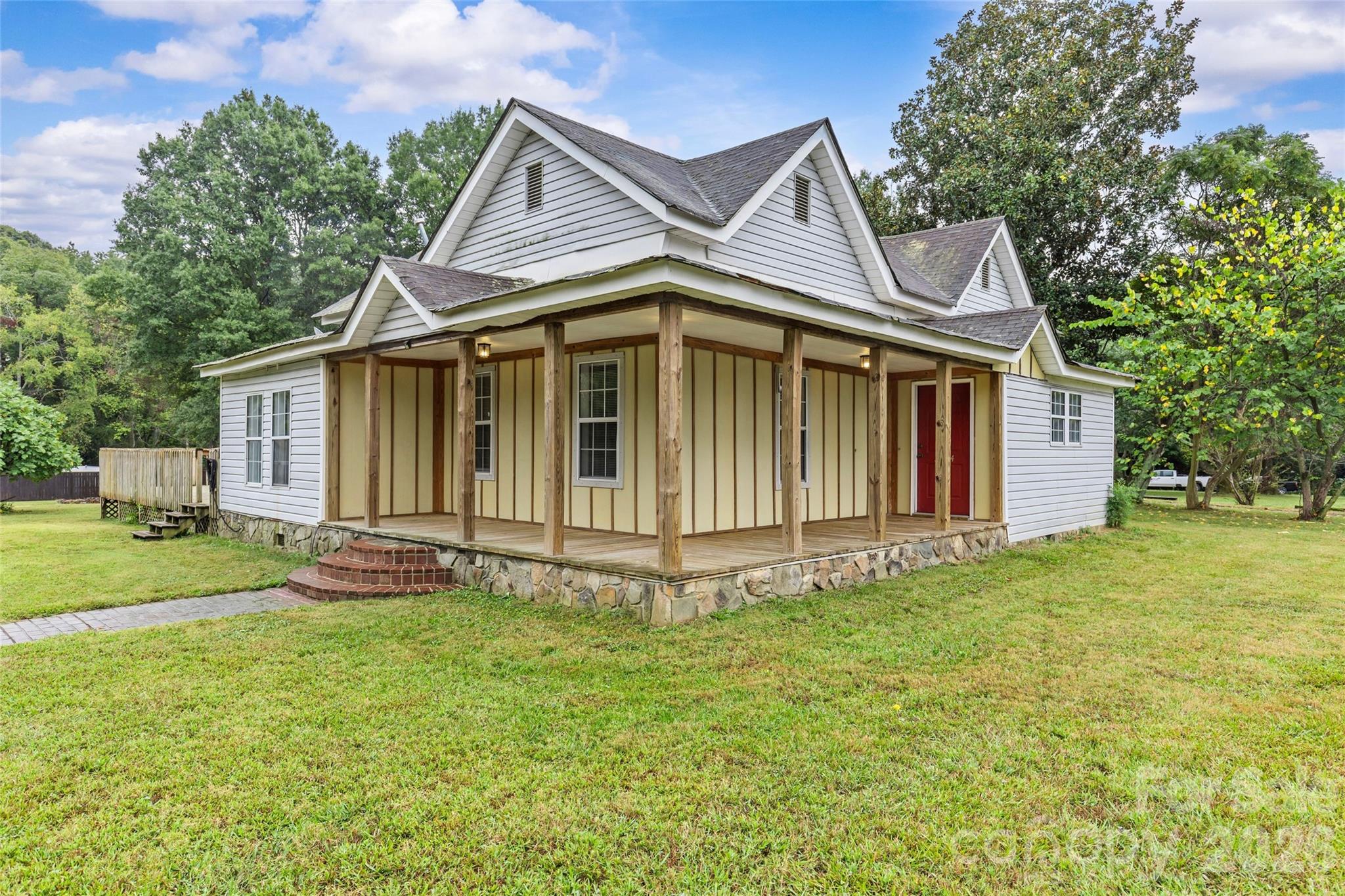 3824 Matthews Mint Hill Road Property Photo 1