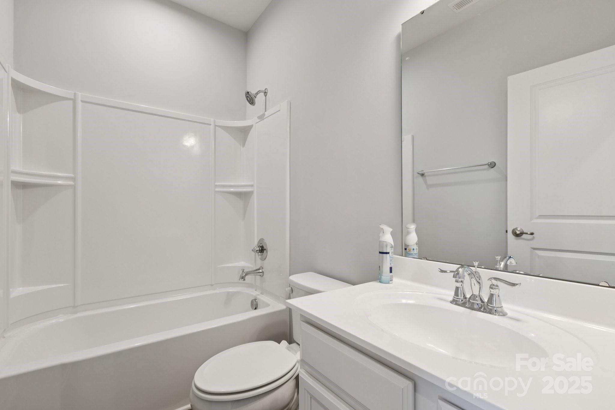 10832 Overlook Mountain Drive Property Photo 29