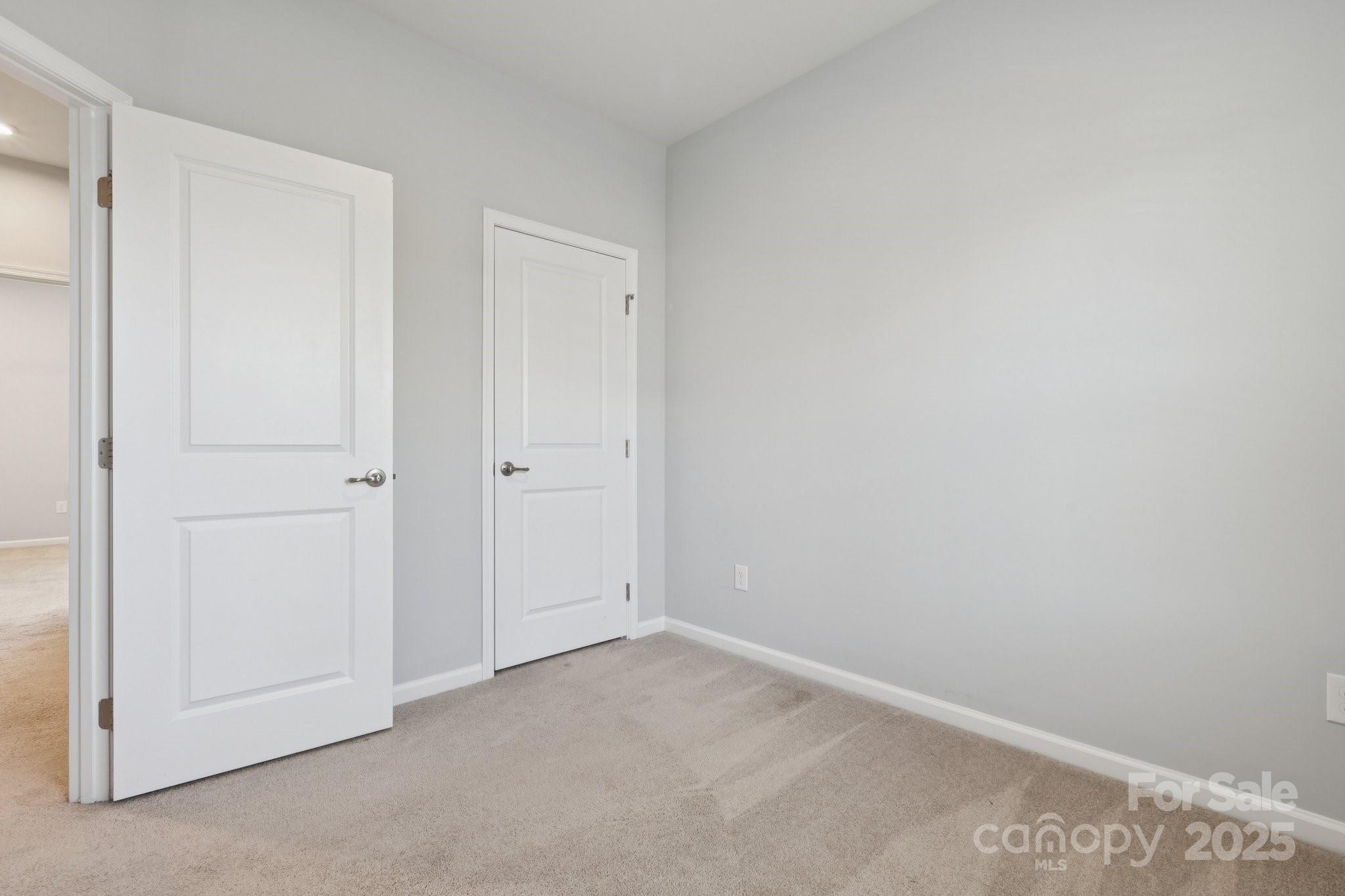 10832 Overlook Mountain Drive Property Photo 30