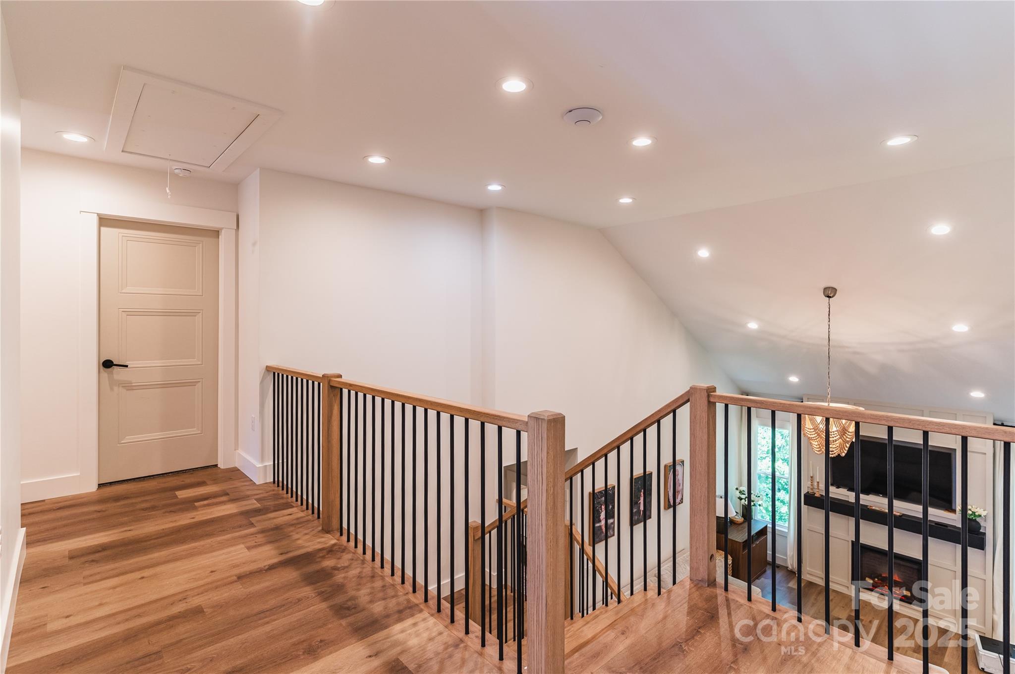 602 Kames Court Property Photo 37