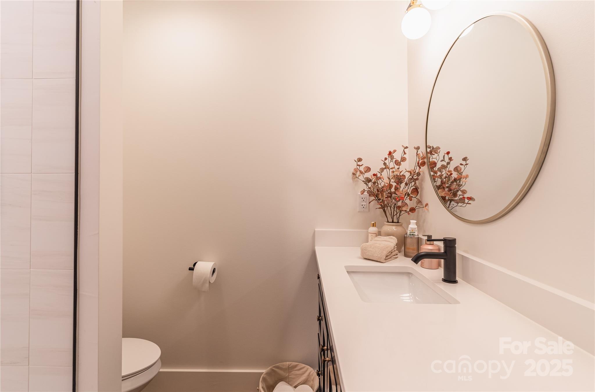 602 Kames Court Property Photo 39