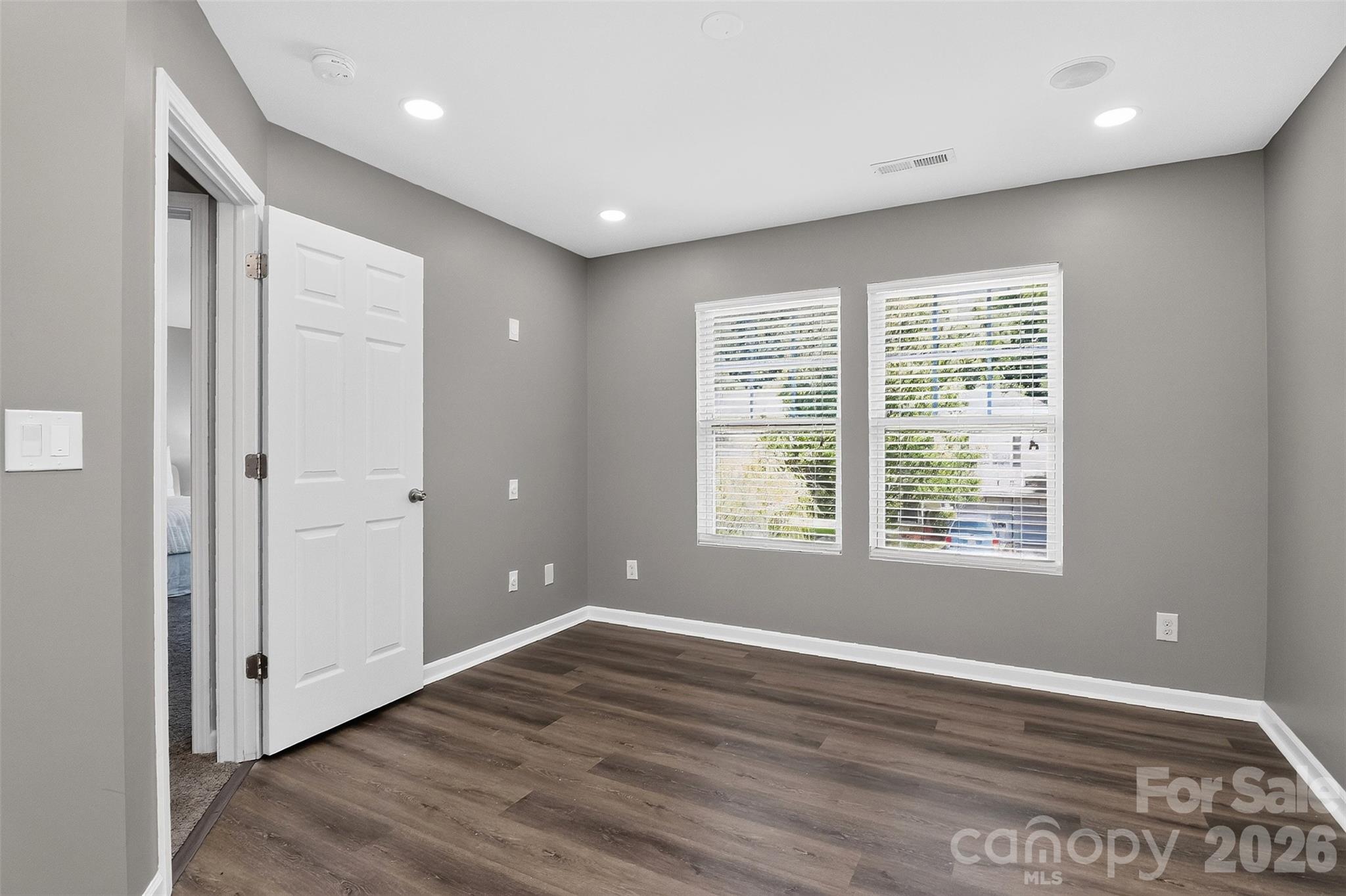 15705 Lakepoint Forest Drive Property Photo 19