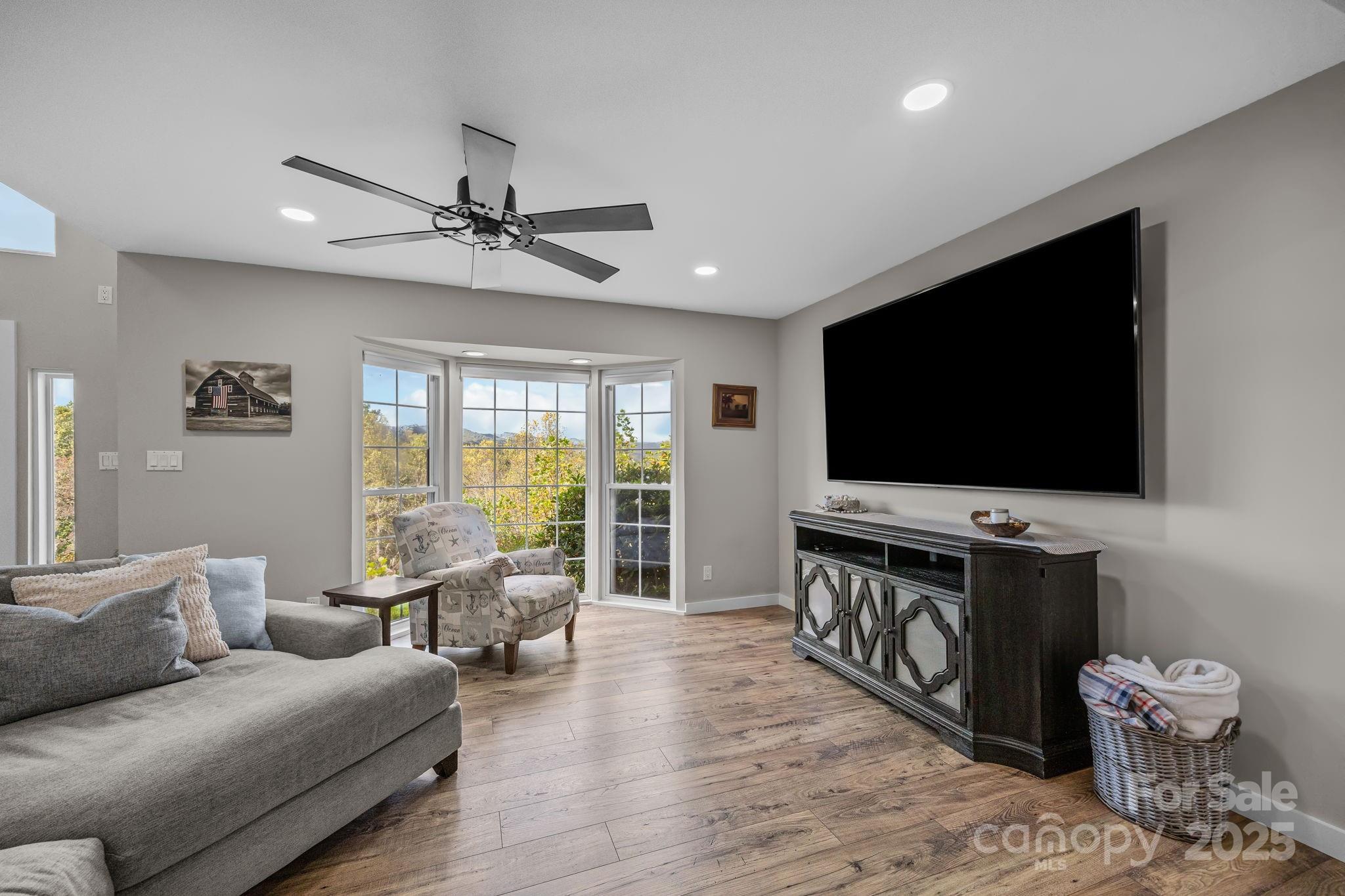 235 Petersburg View Drive Property Photo 17