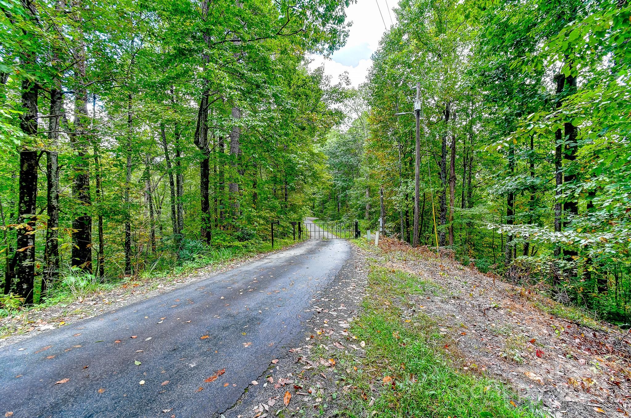 99999 Forest Brook Drive Property Photo 10
