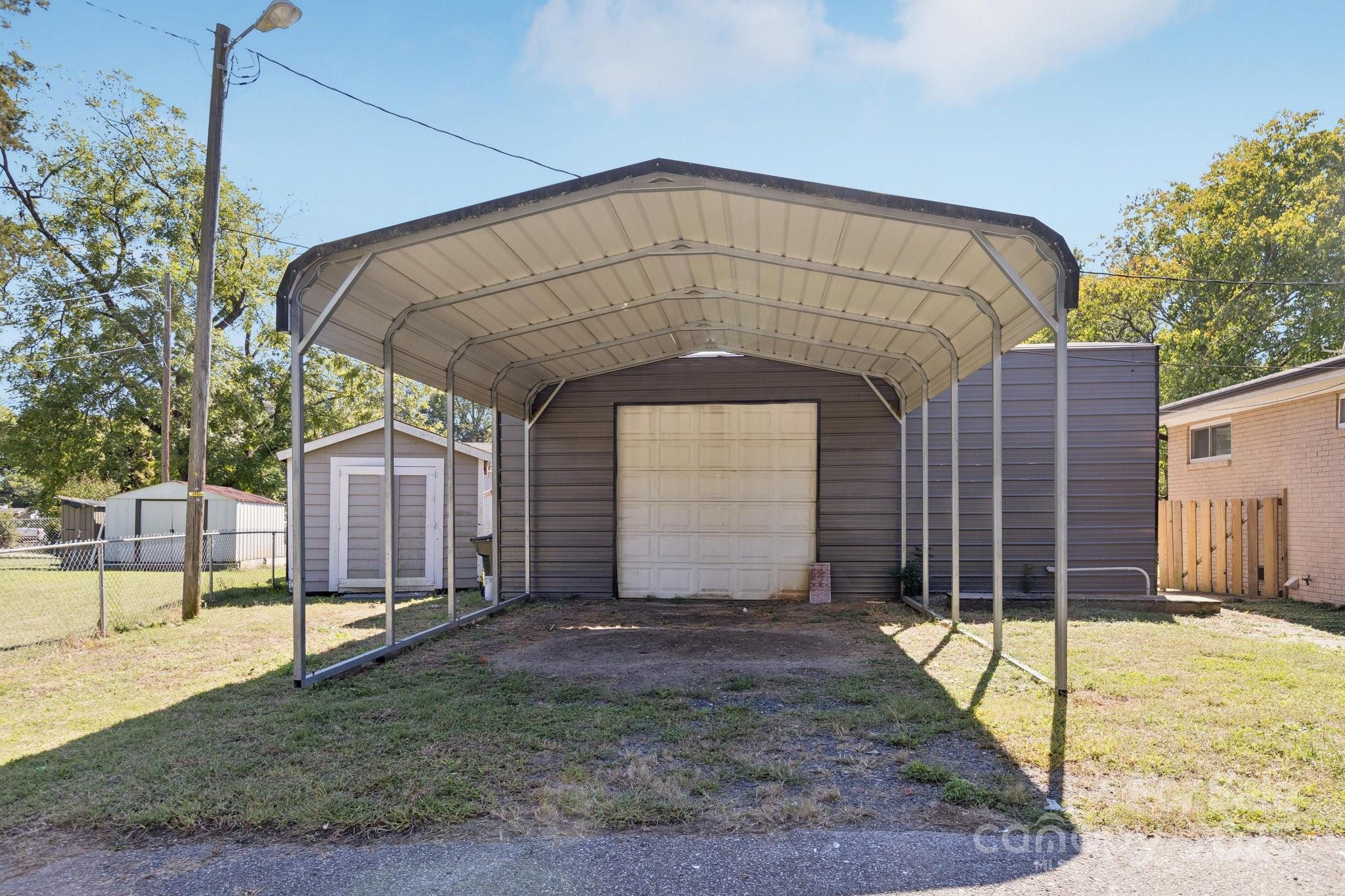 1024 Old Mountain View Road Property Photo 20