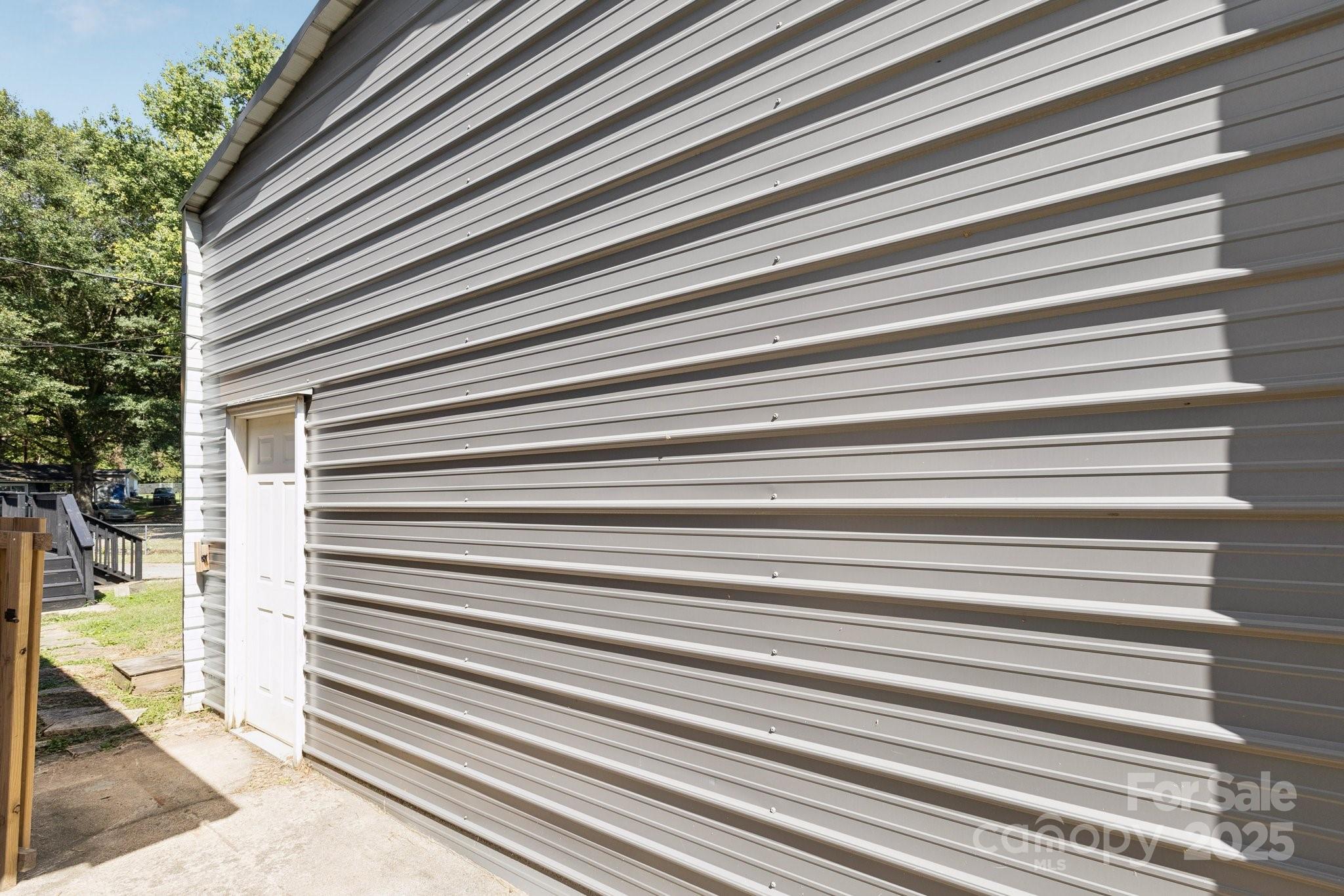 1024 Old Mountain View Road Property Photo 21