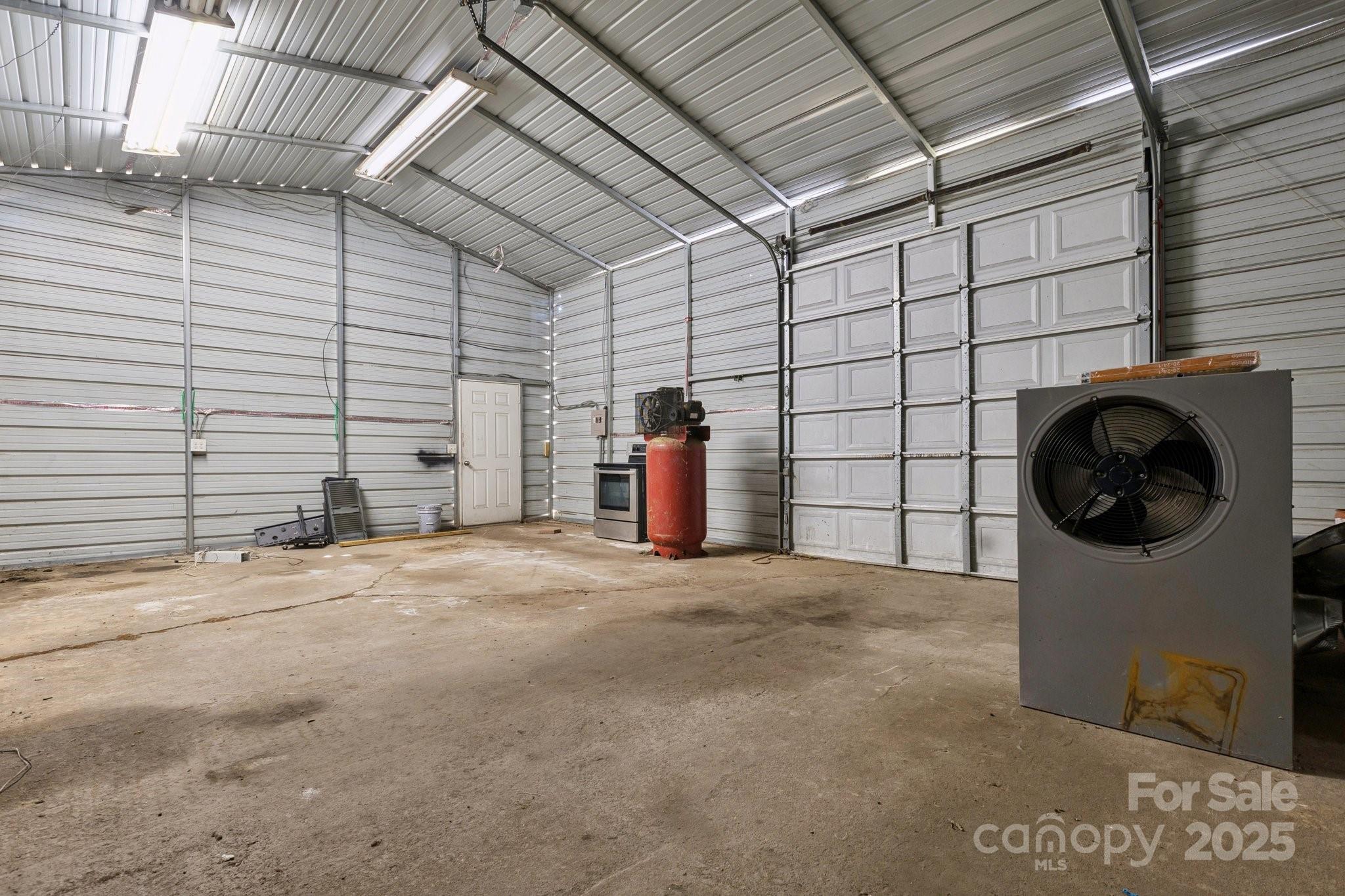 1024 Old Mountain View Road Property Photo 23