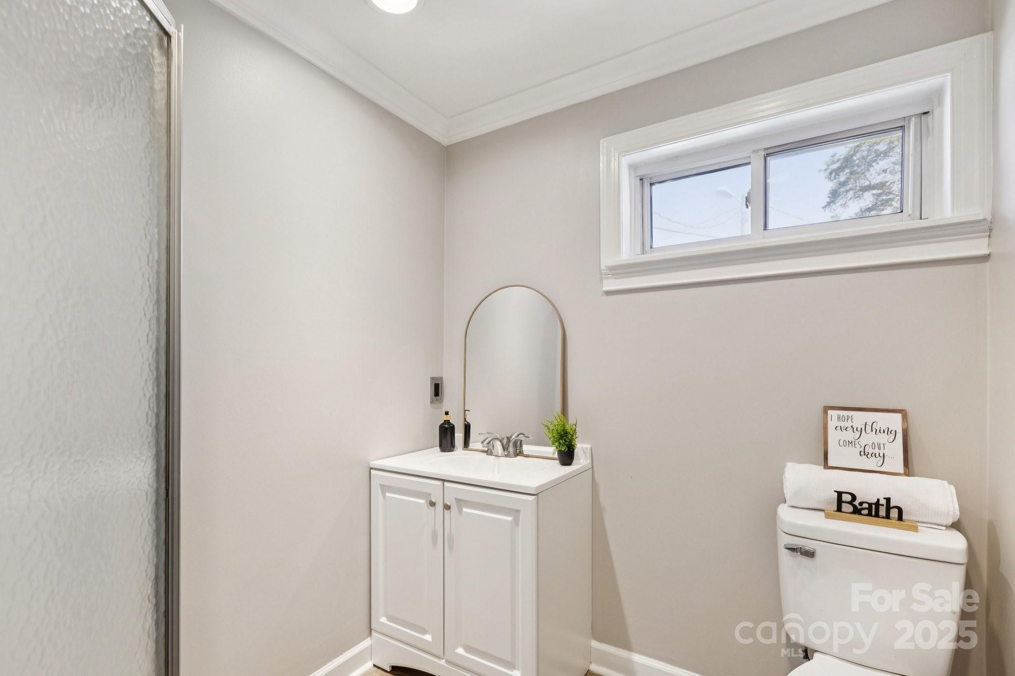 1024 Old Mountain View Road Property Photo 24