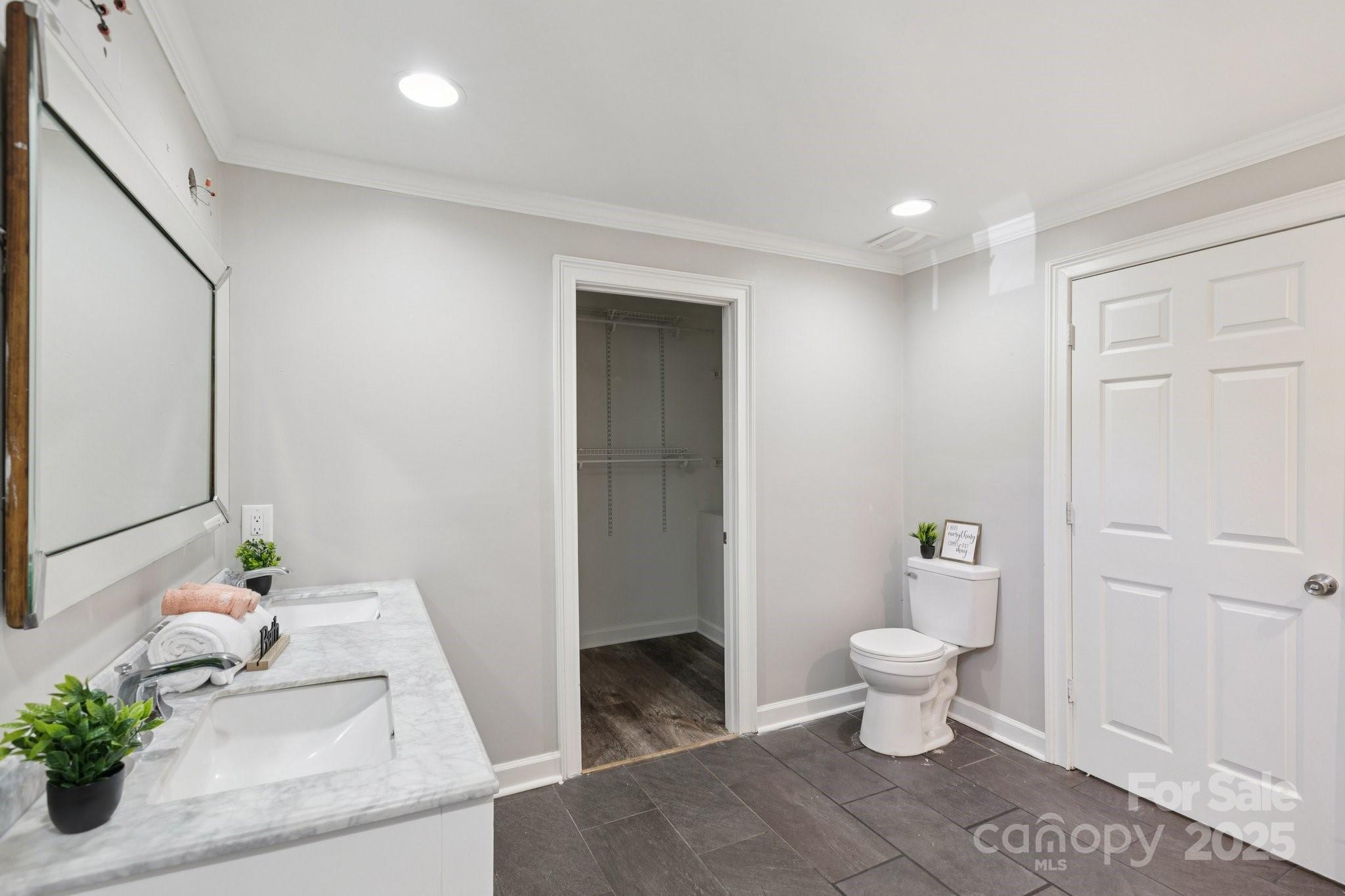 1024 Old Mountain View Road Property Photo 38