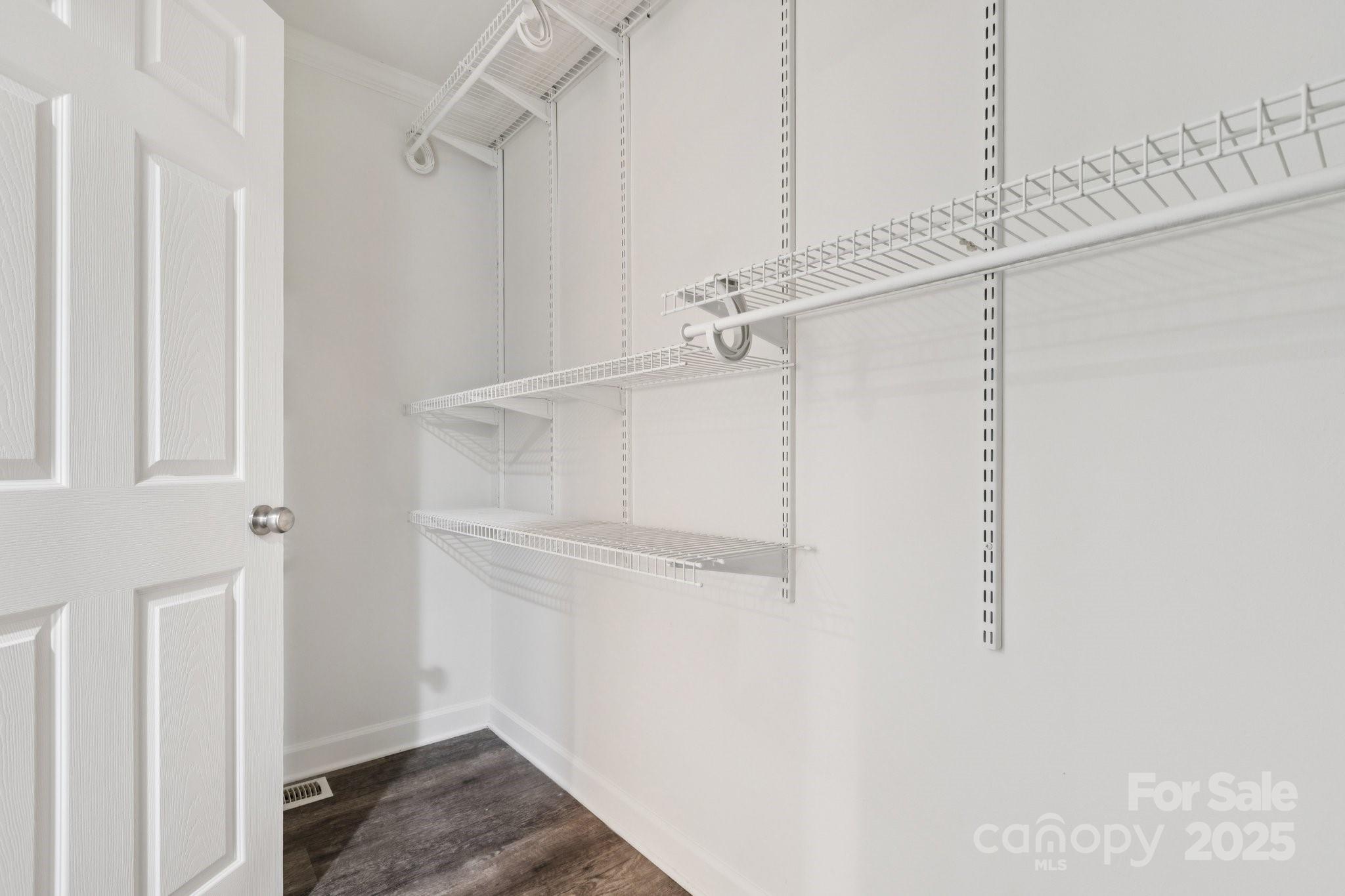 1024 Old Mountain View Road Property Photo 39