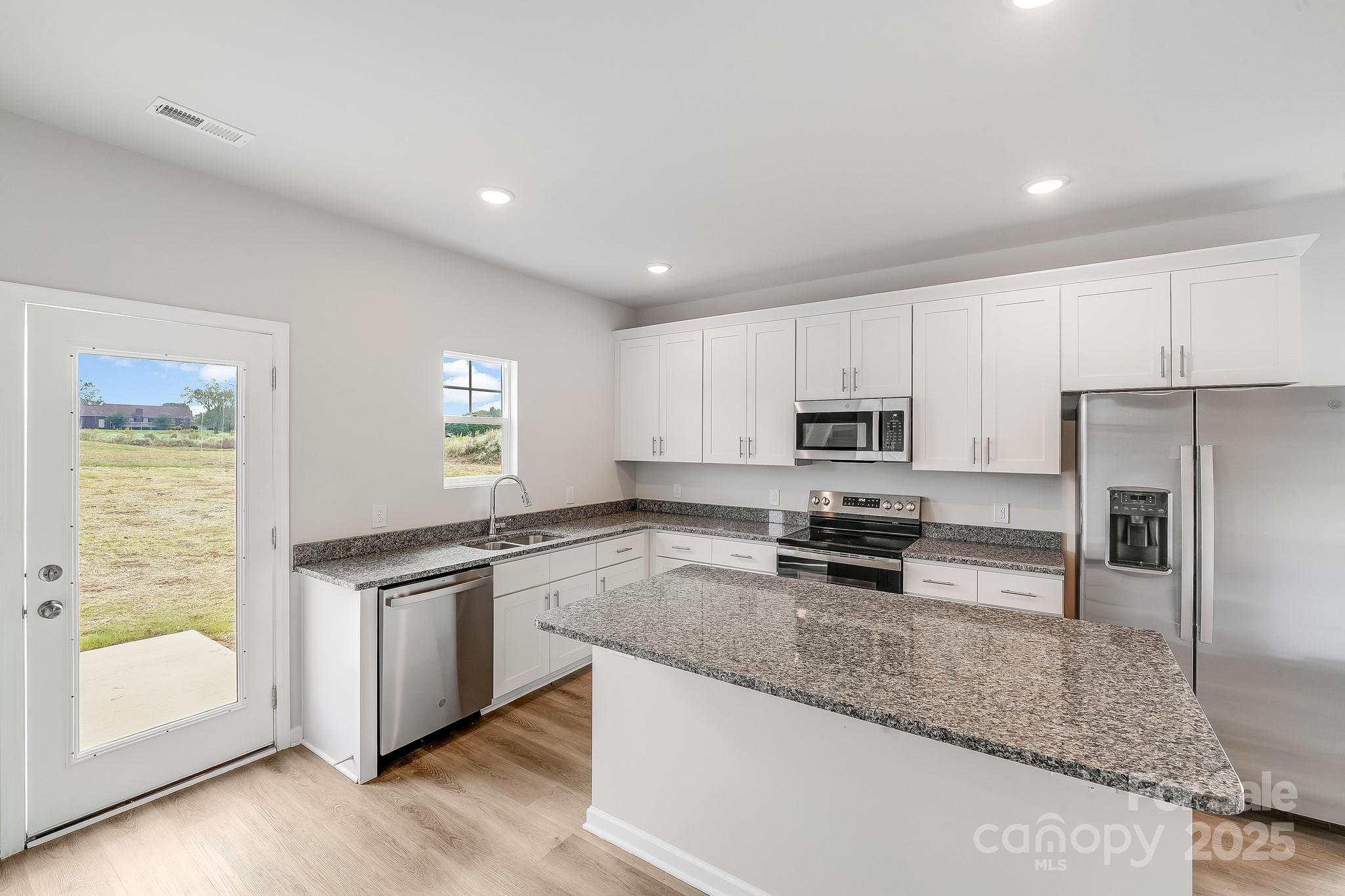 137 Red Cedar Lane Property Photo 8