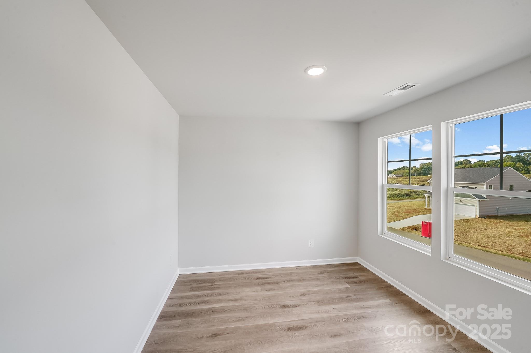 137 Red Cedar Lane Property Photo 27