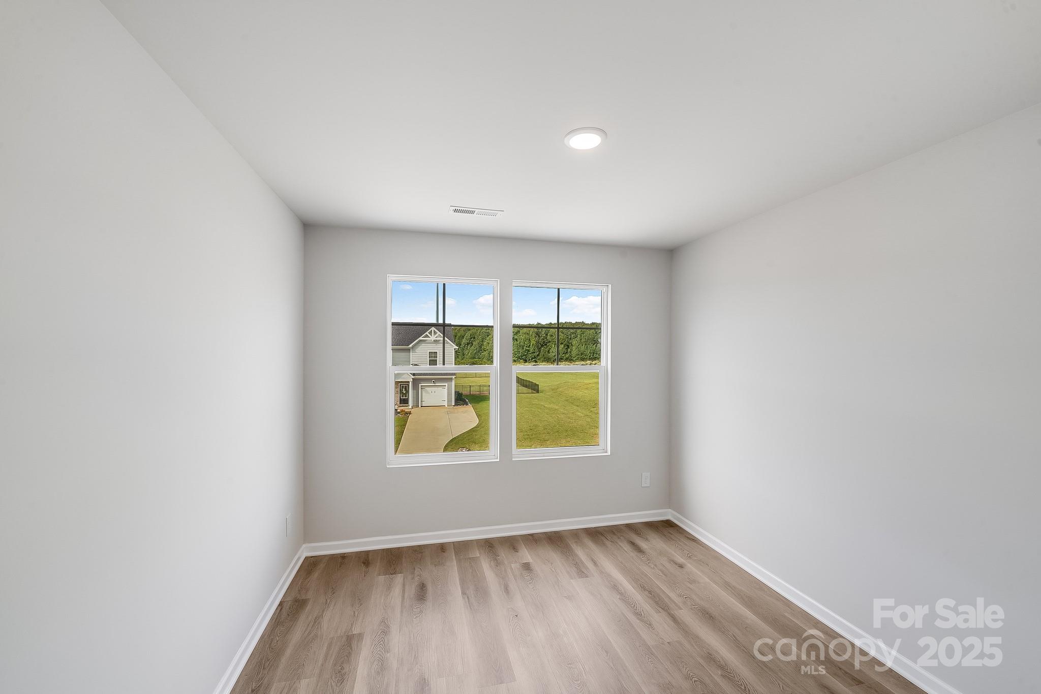 137 Red Cedar Lane Property Photo 29