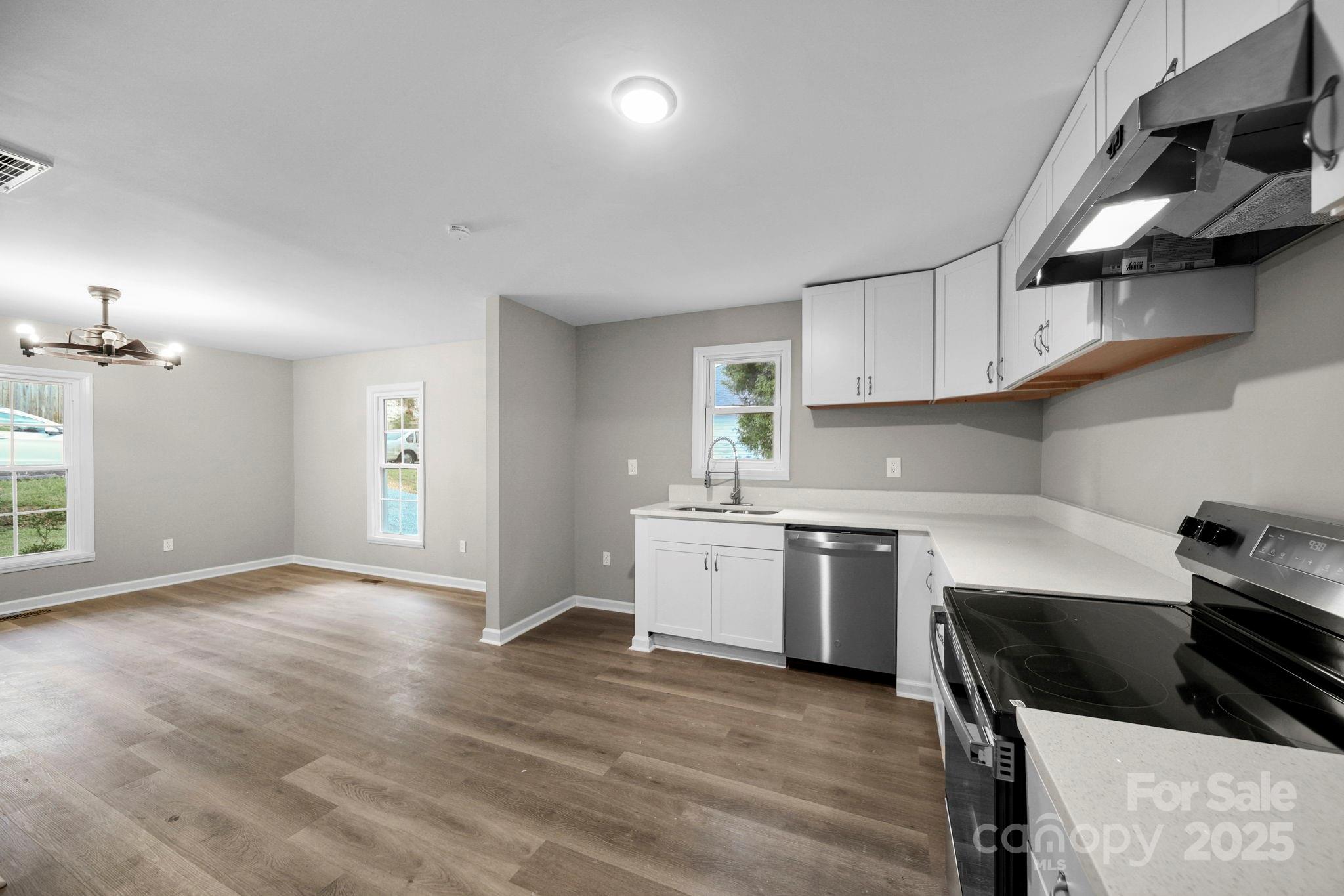 1132 Perkins Street Property Photo 7