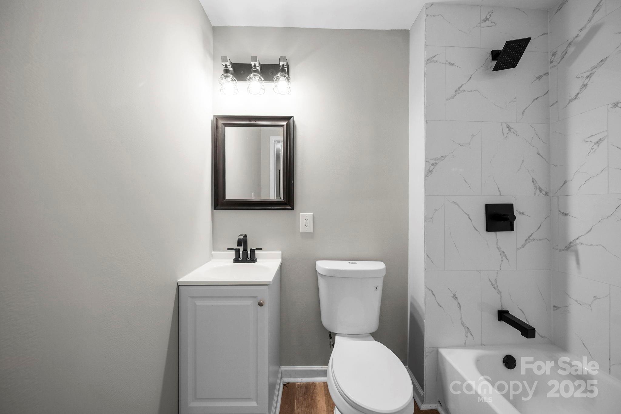 1132 Perkins Street Property Photo 10