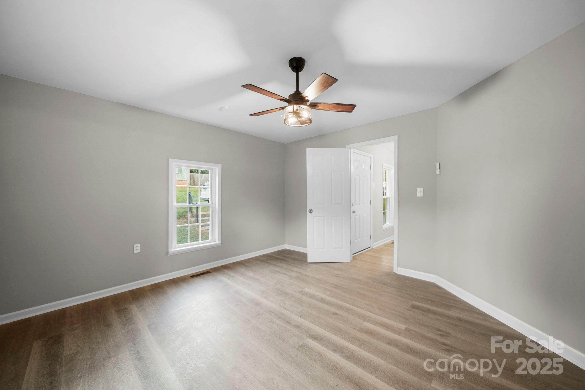 1132 Perkins Street Property Photo 12