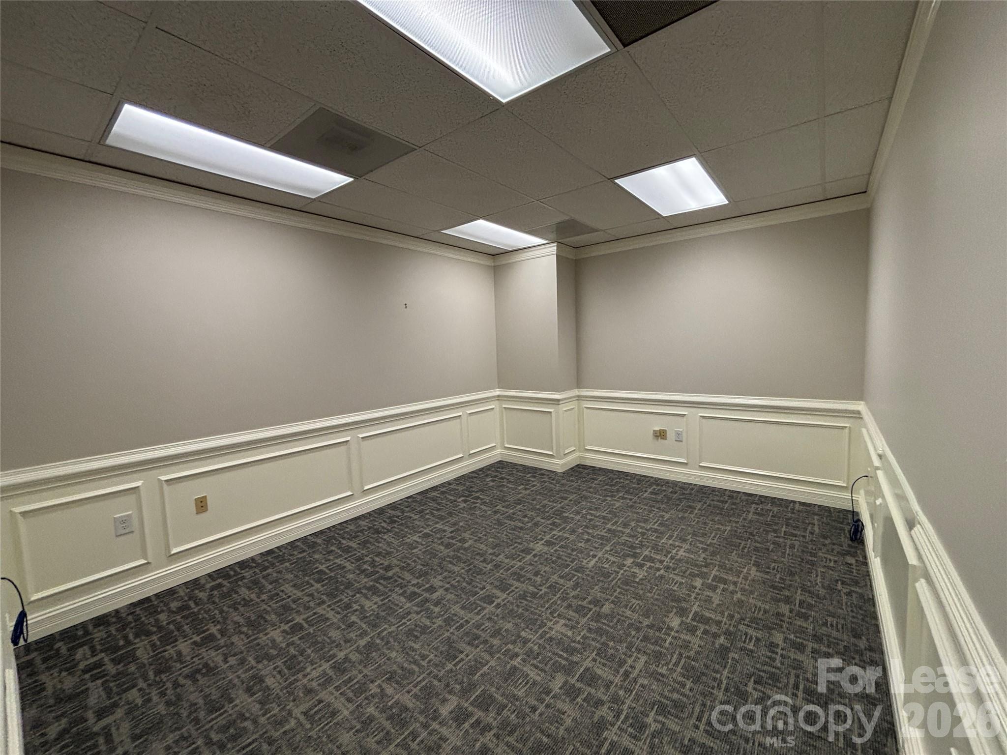 3121 Springbank Lane Property Photo 39