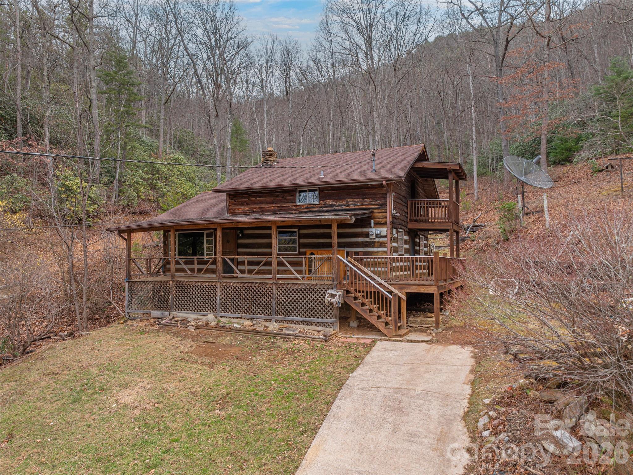 775 Chambers Cove Road Property Photo 3