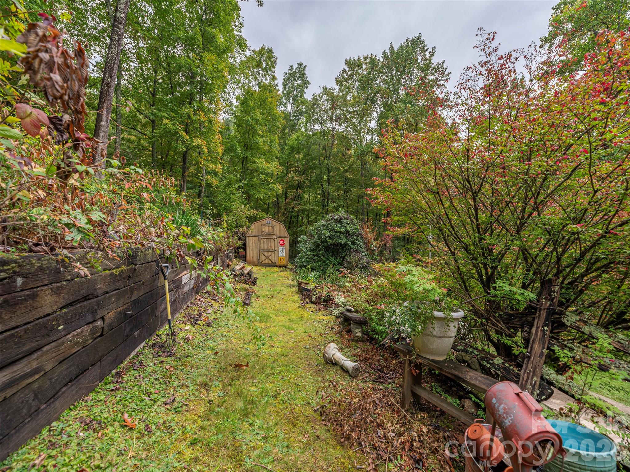 775 Chambers Cove Road Property Photo 25