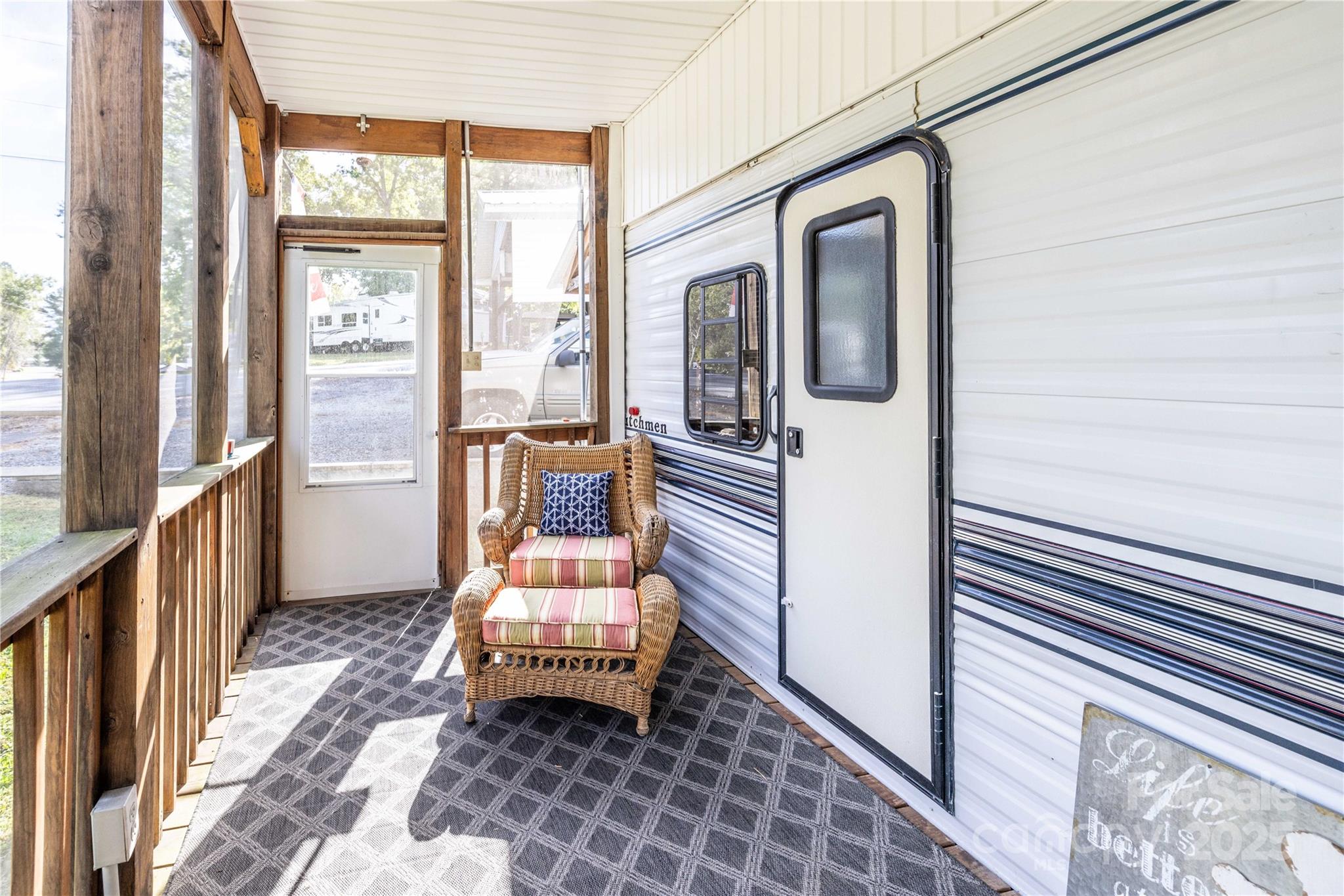 171 Holly Harbor Trail 62 & 26b Section Property Photo 6