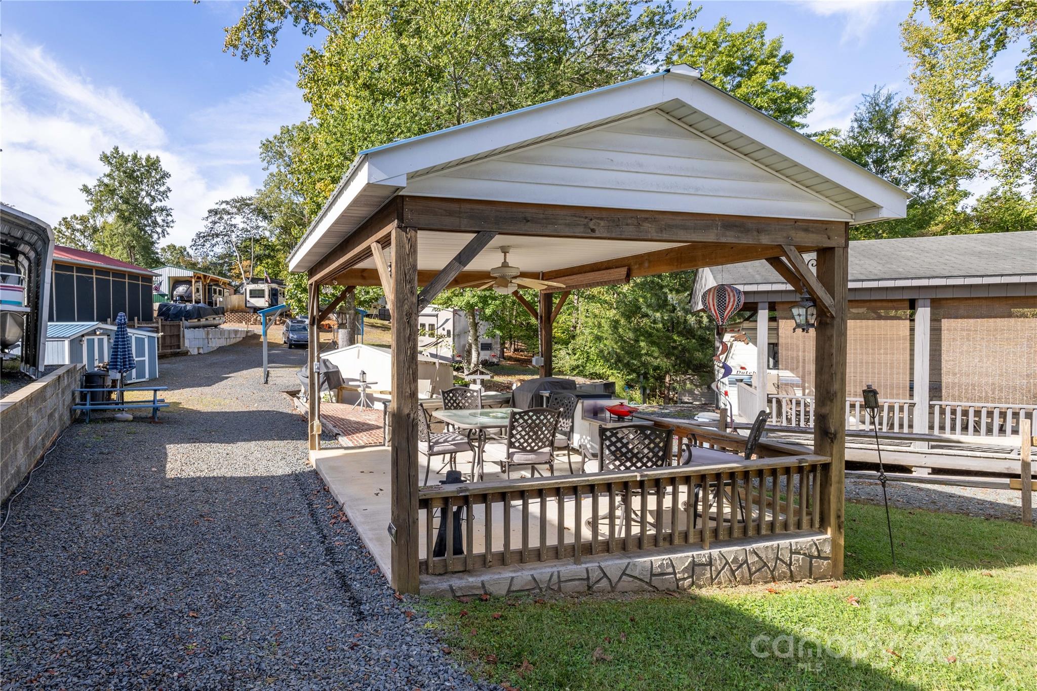 171 Holly Harbor Trail 62 & 26b Section Property Photo 24