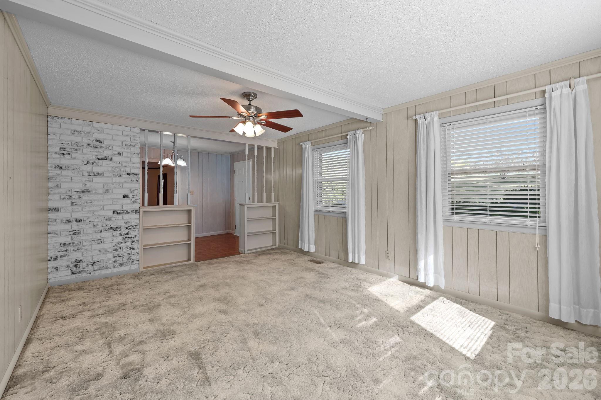 945 Alvin Hough Road Property Photo 11