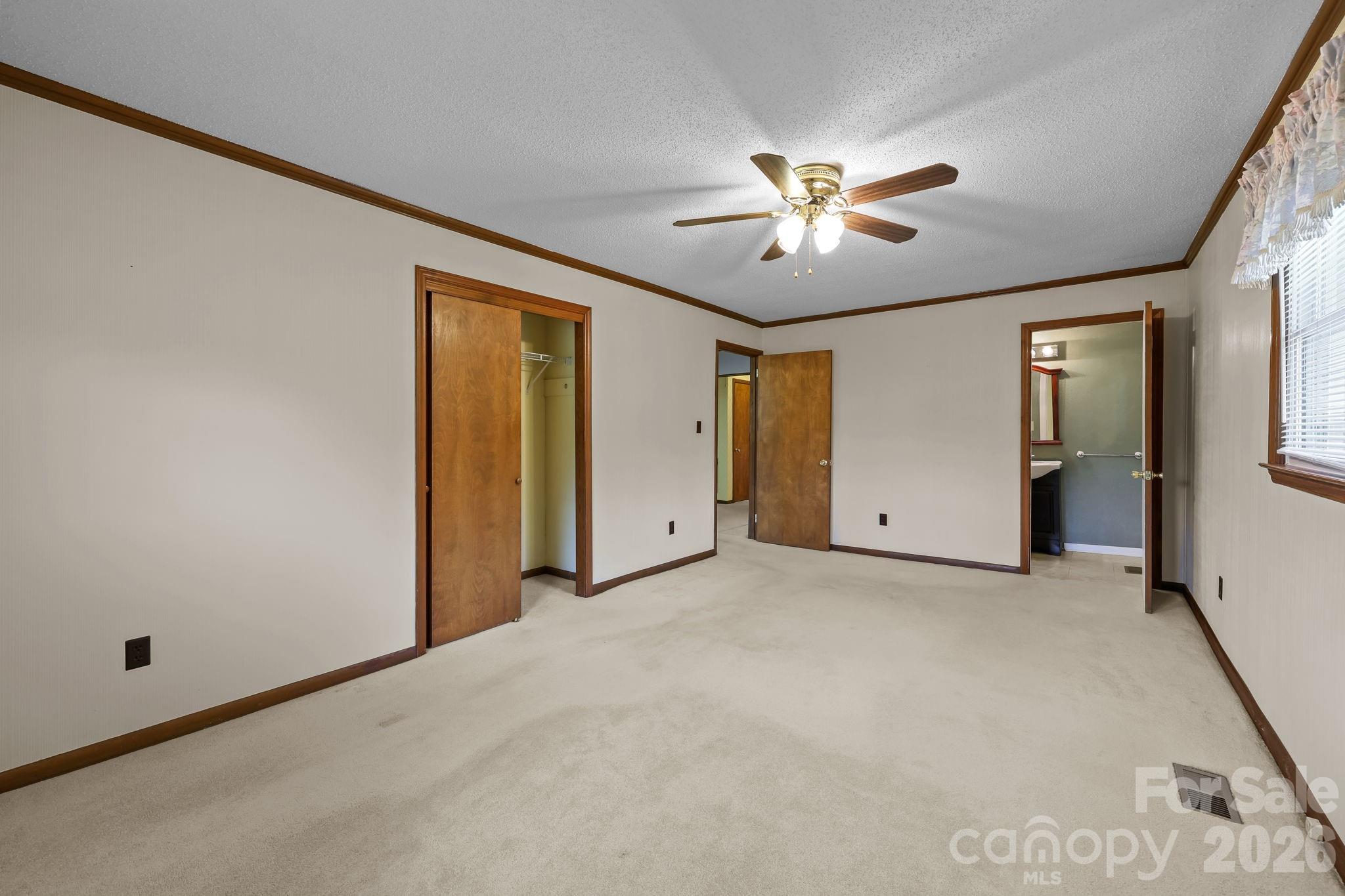 945 Alvin Hough Road Property Photo 15