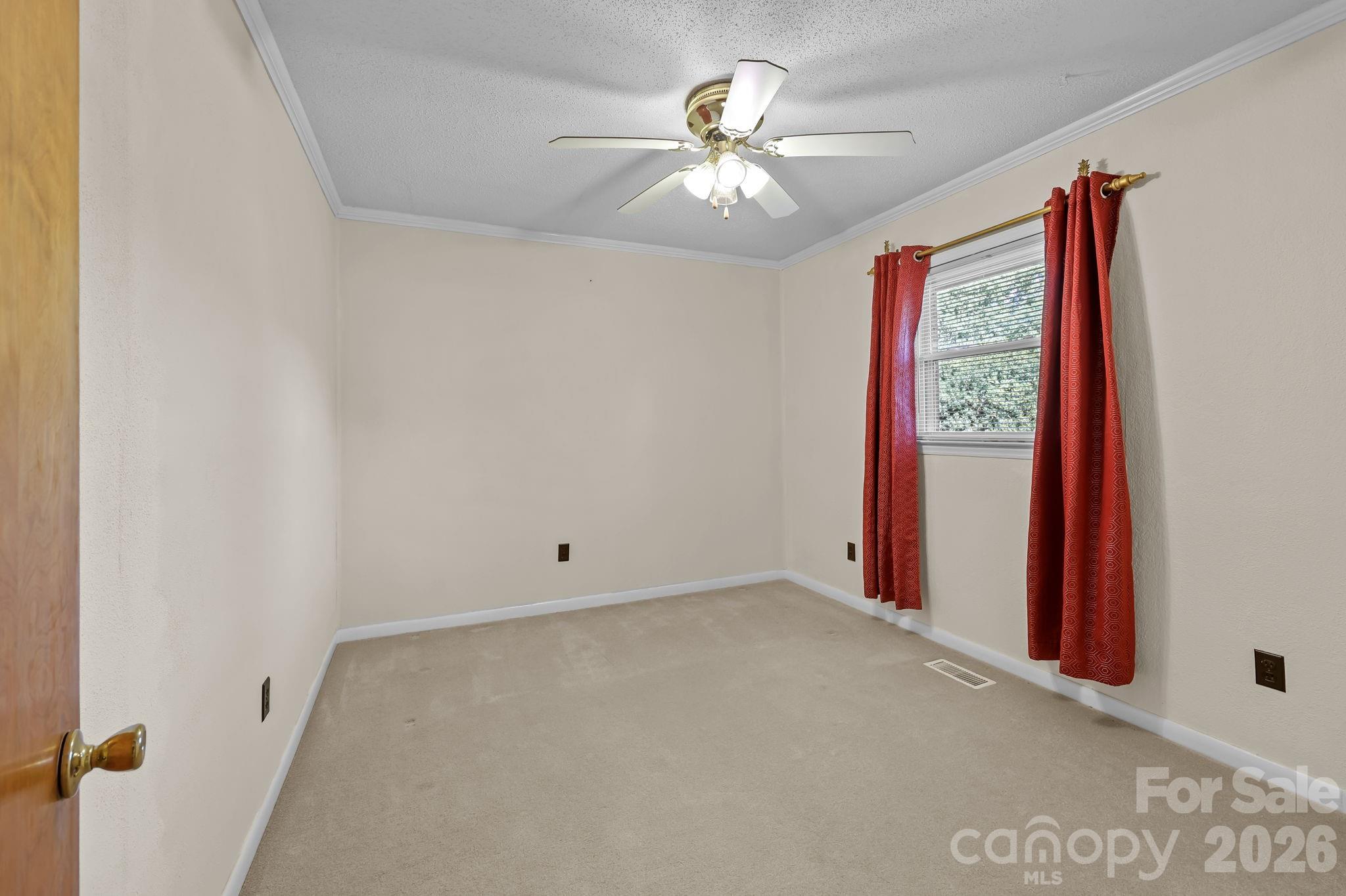 945 Alvin Hough Road Property Photo 19