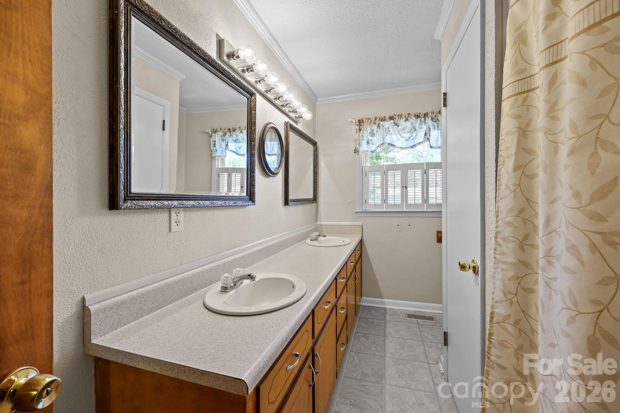 945 Alvin Hough Road Property Photo 21