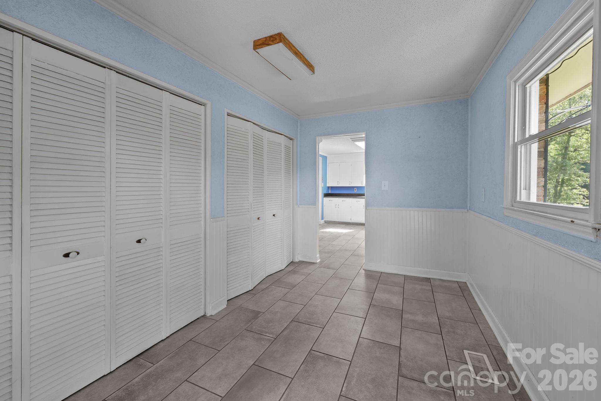 945 Alvin Hough Road Property Photo 22