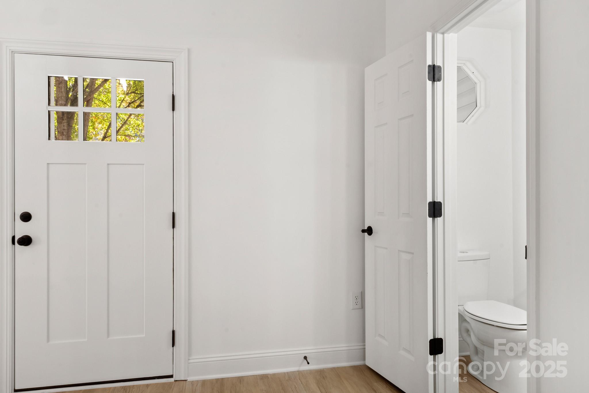 12415 Bluff Meadow Trail Property Photo 22