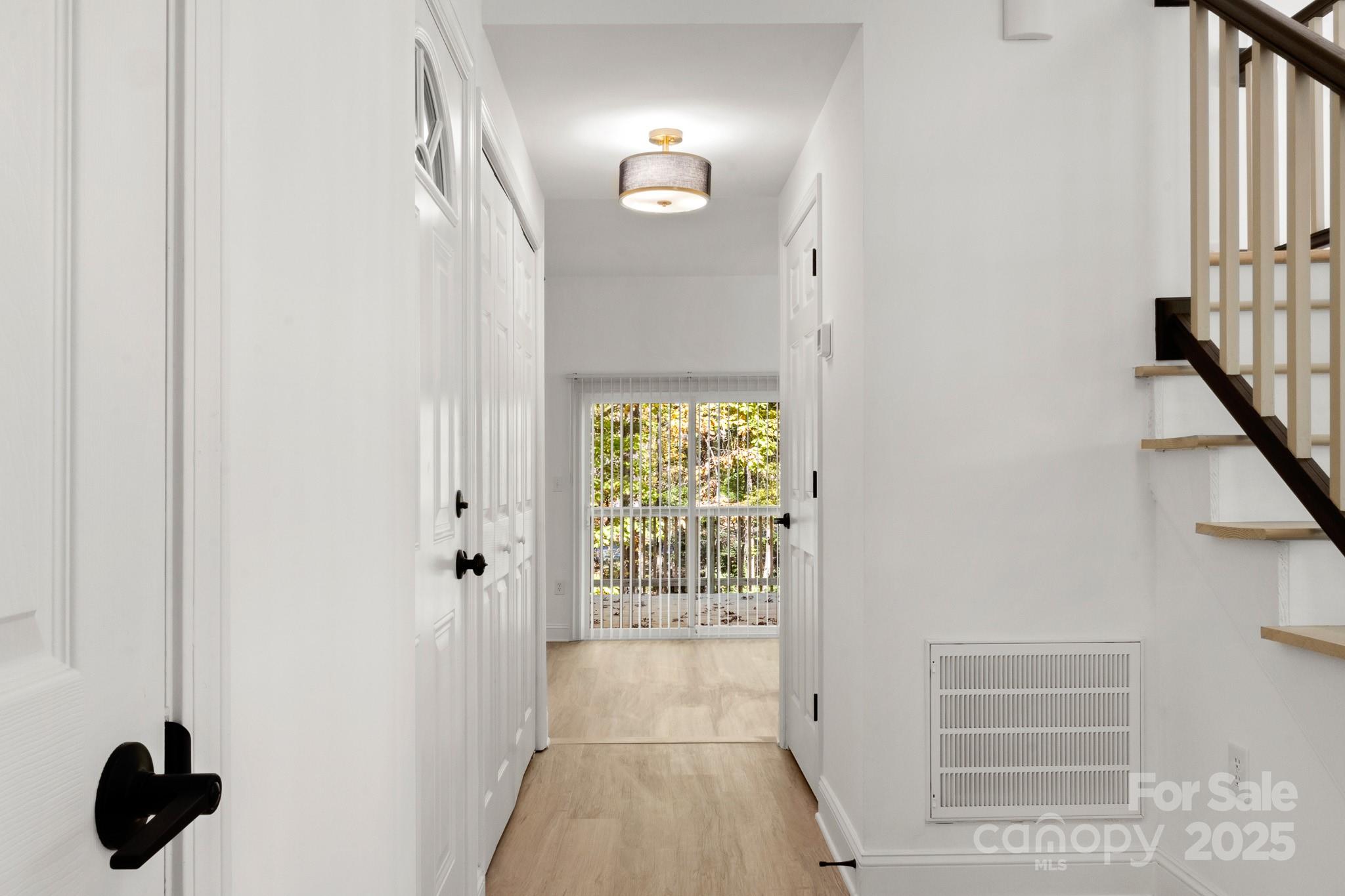 12415 Bluff Meadow Trail Property Photo 23