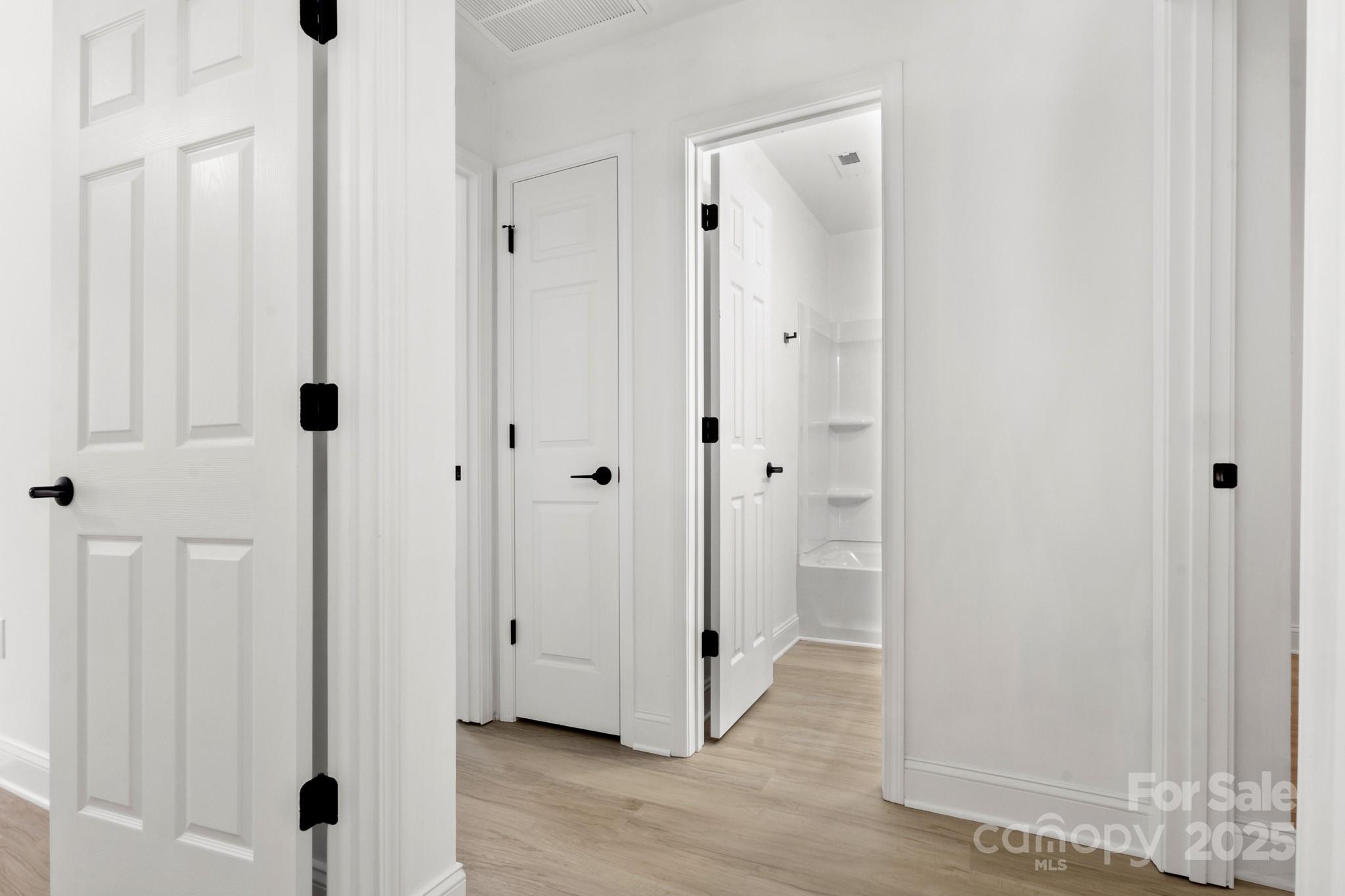 12415 Bluff Meadow Trail Property Photo 26