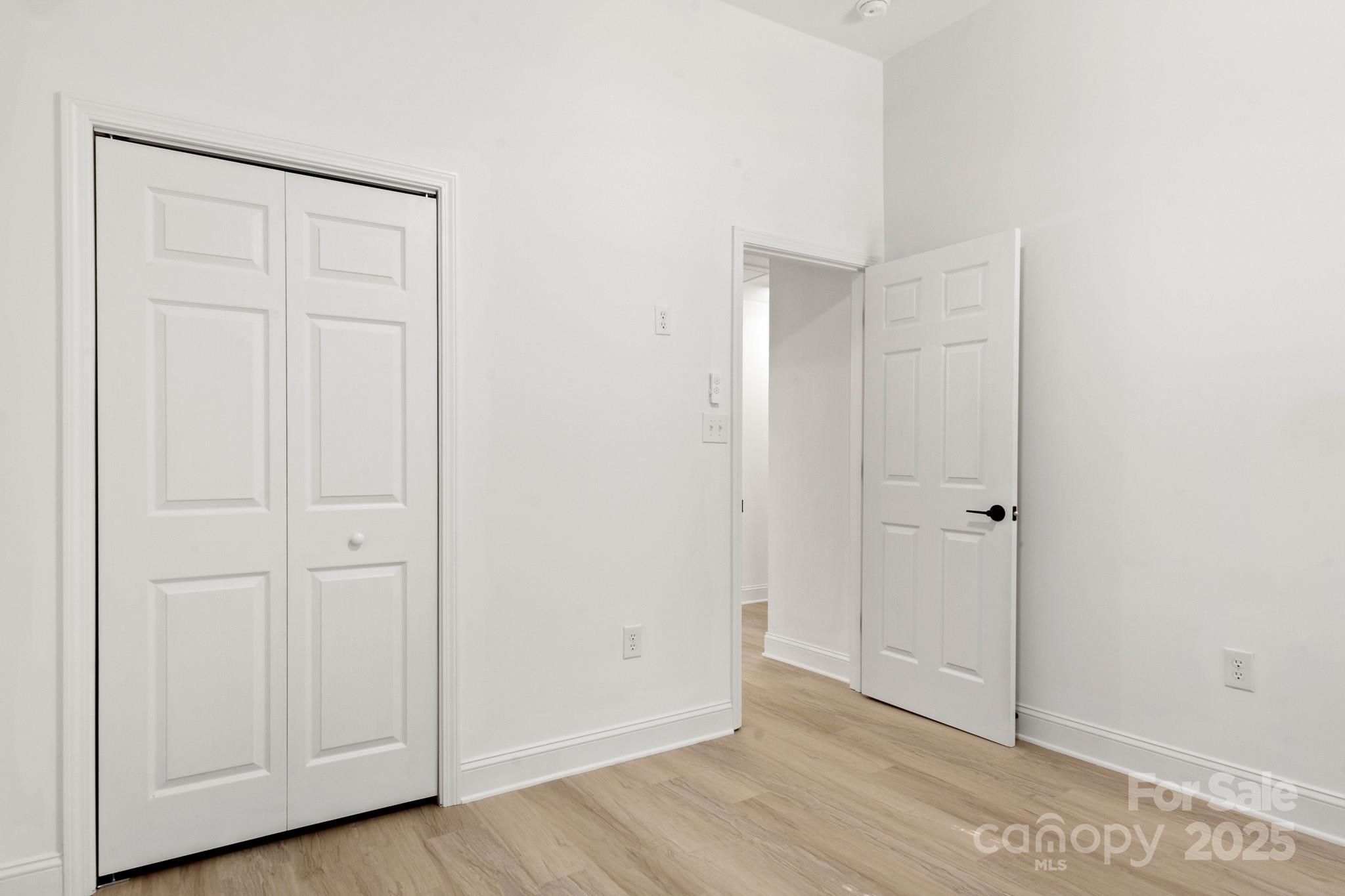 12415 Bluff Meadow Trail Property Photo 32