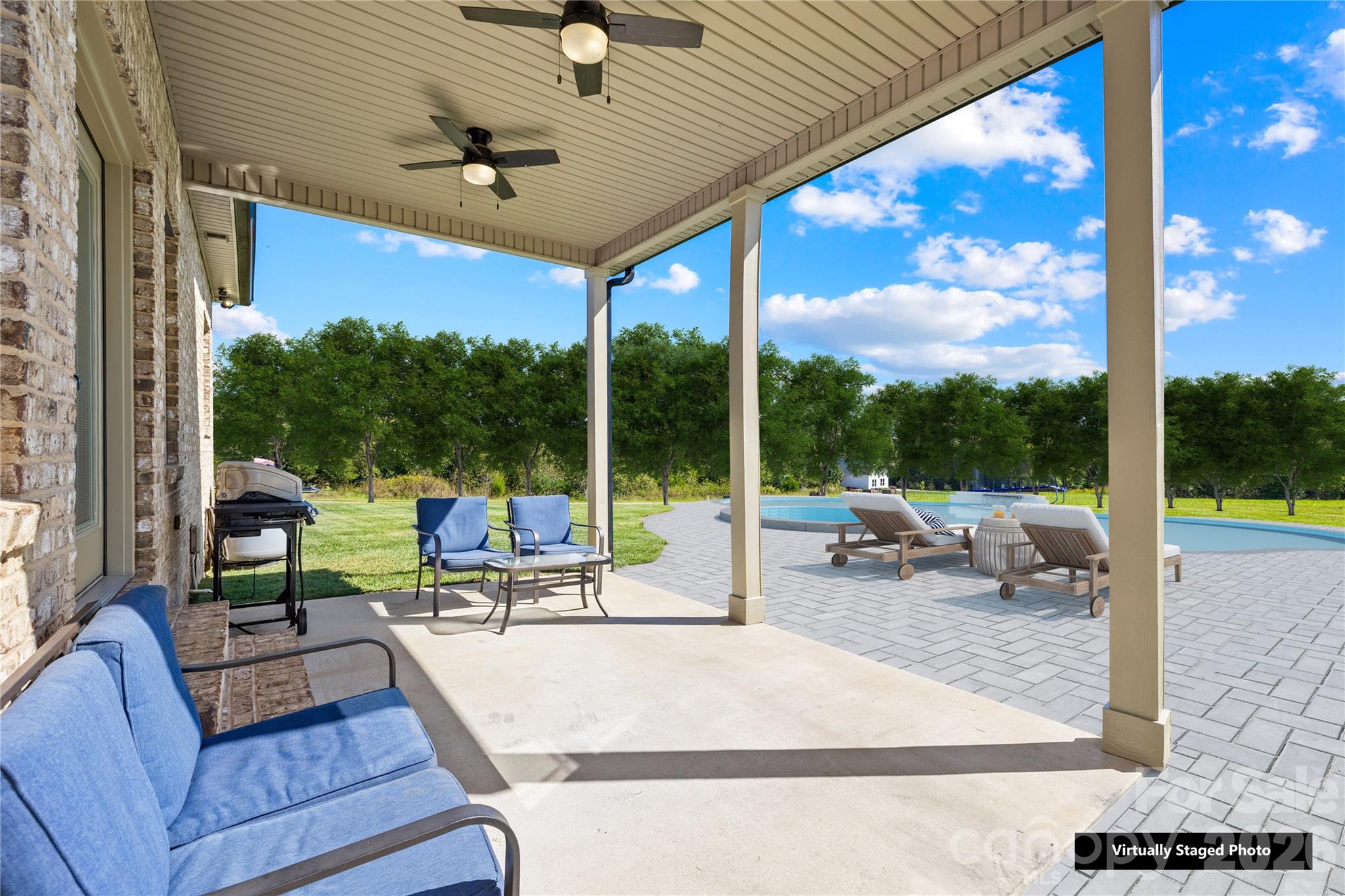 895 Oak Ridge Farms Circle Property Photo 8