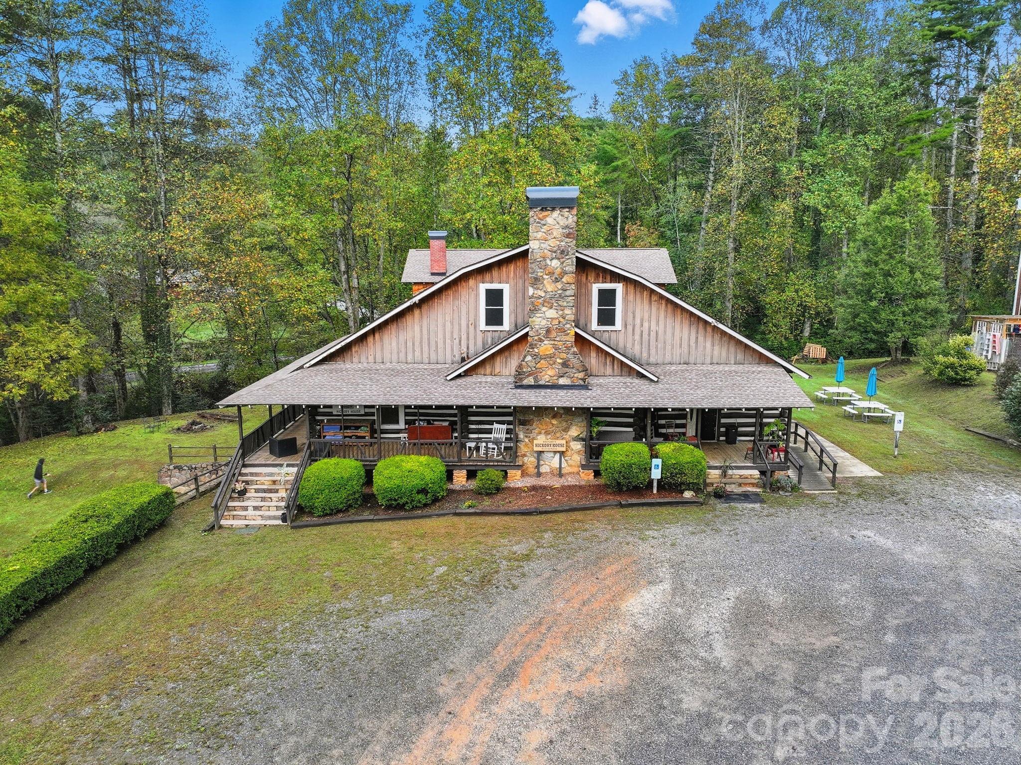 1196 N Country Club Road Property Photo 23