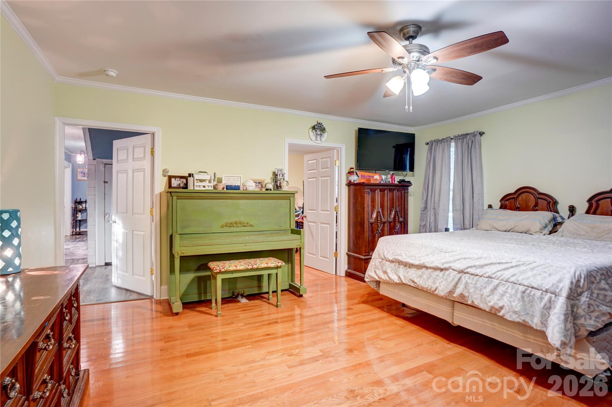 2495 Centergrove Road Property Photo 16