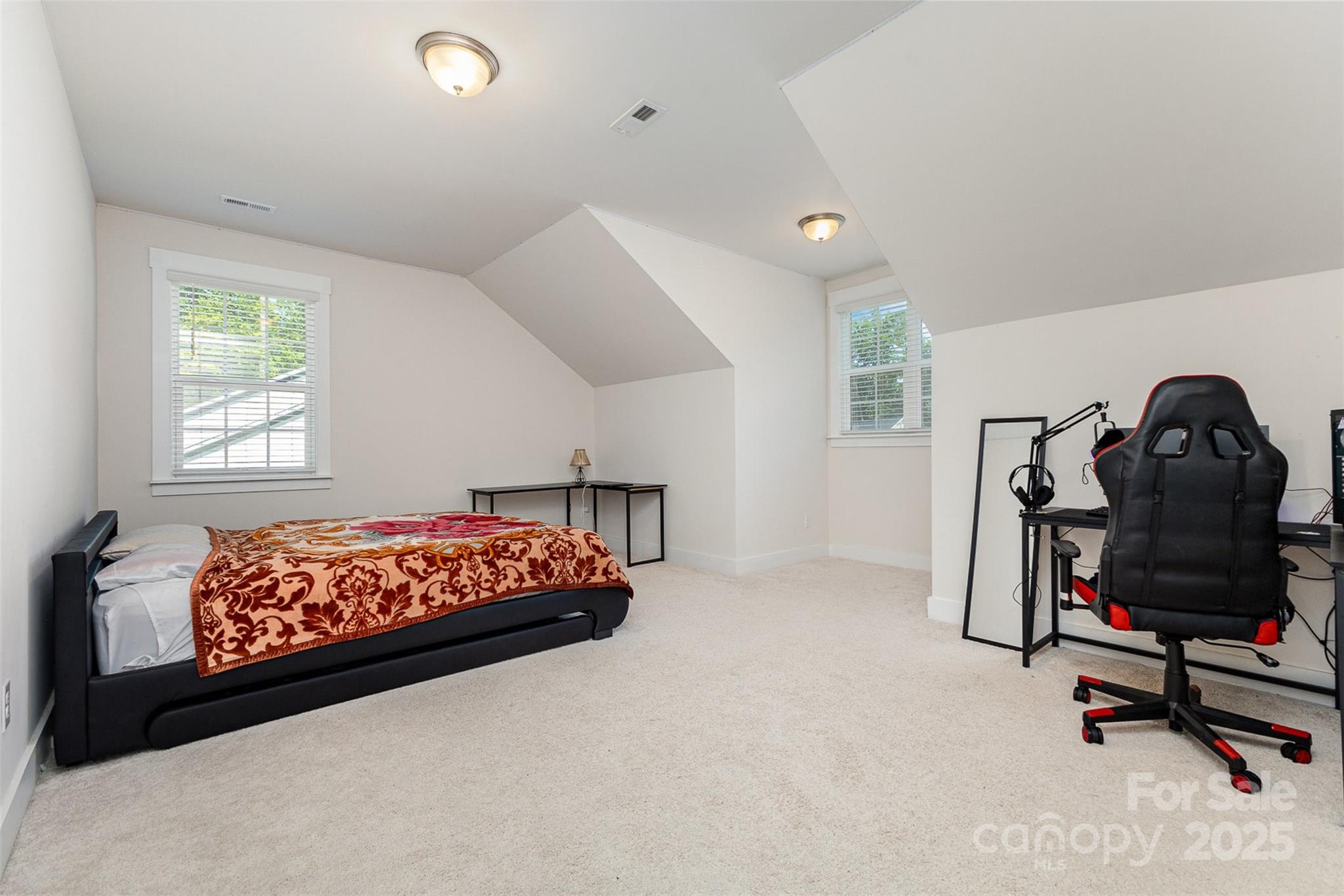 7725 Shalom Drive Property Photo 16