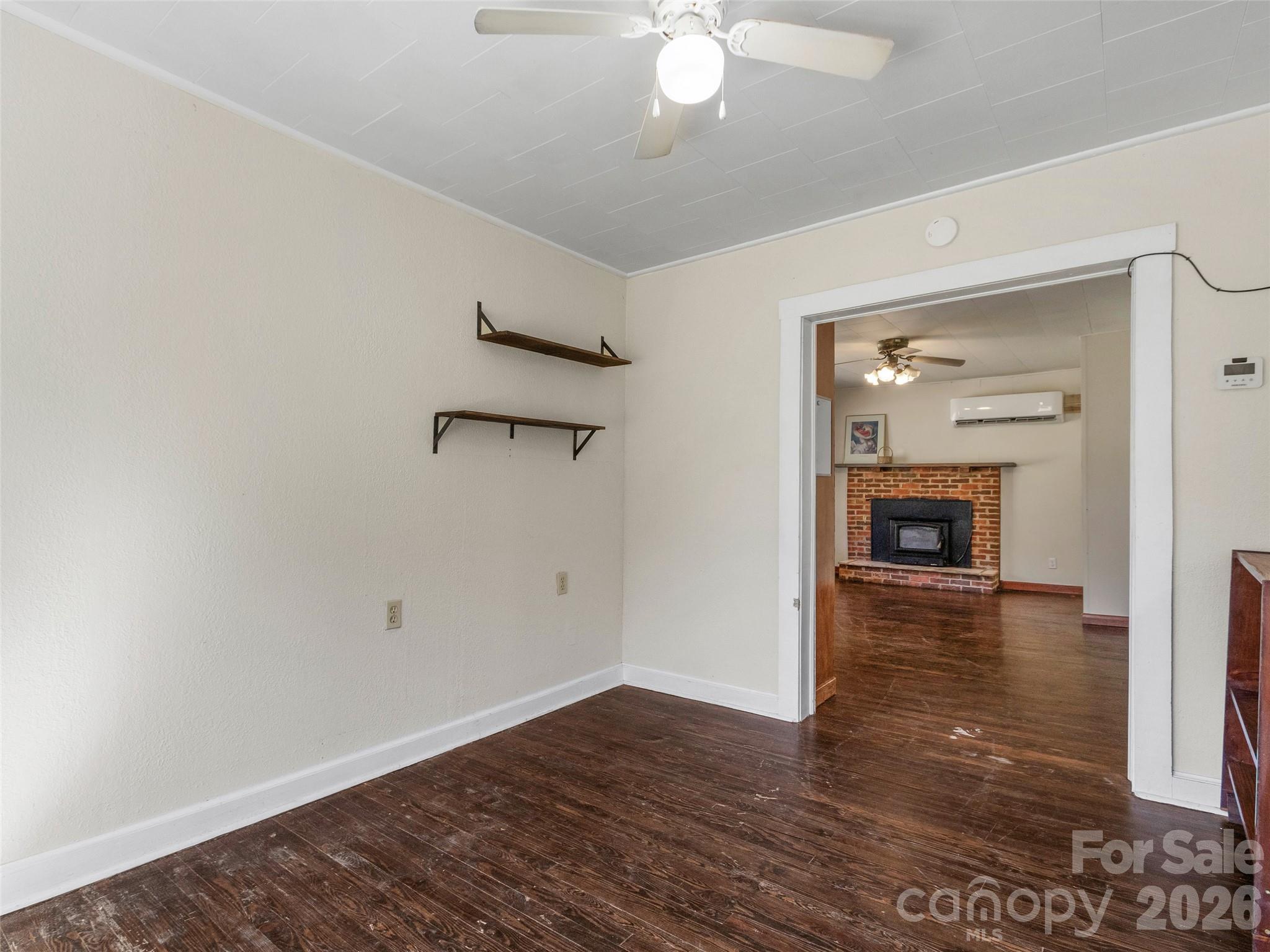 689 Bald Mountain Road Property Photo 9