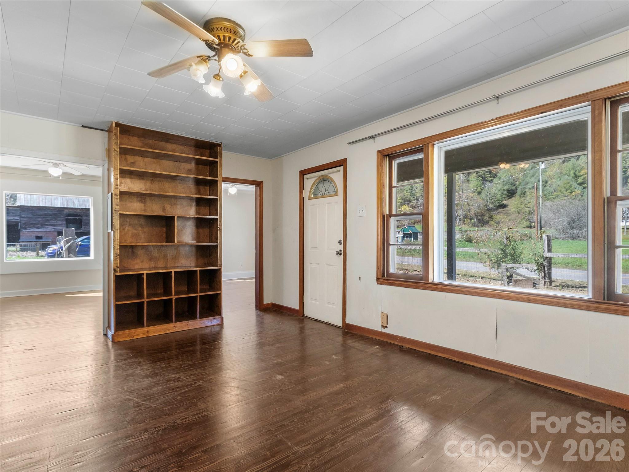 689 Bald Mountain Road Property Photo 10