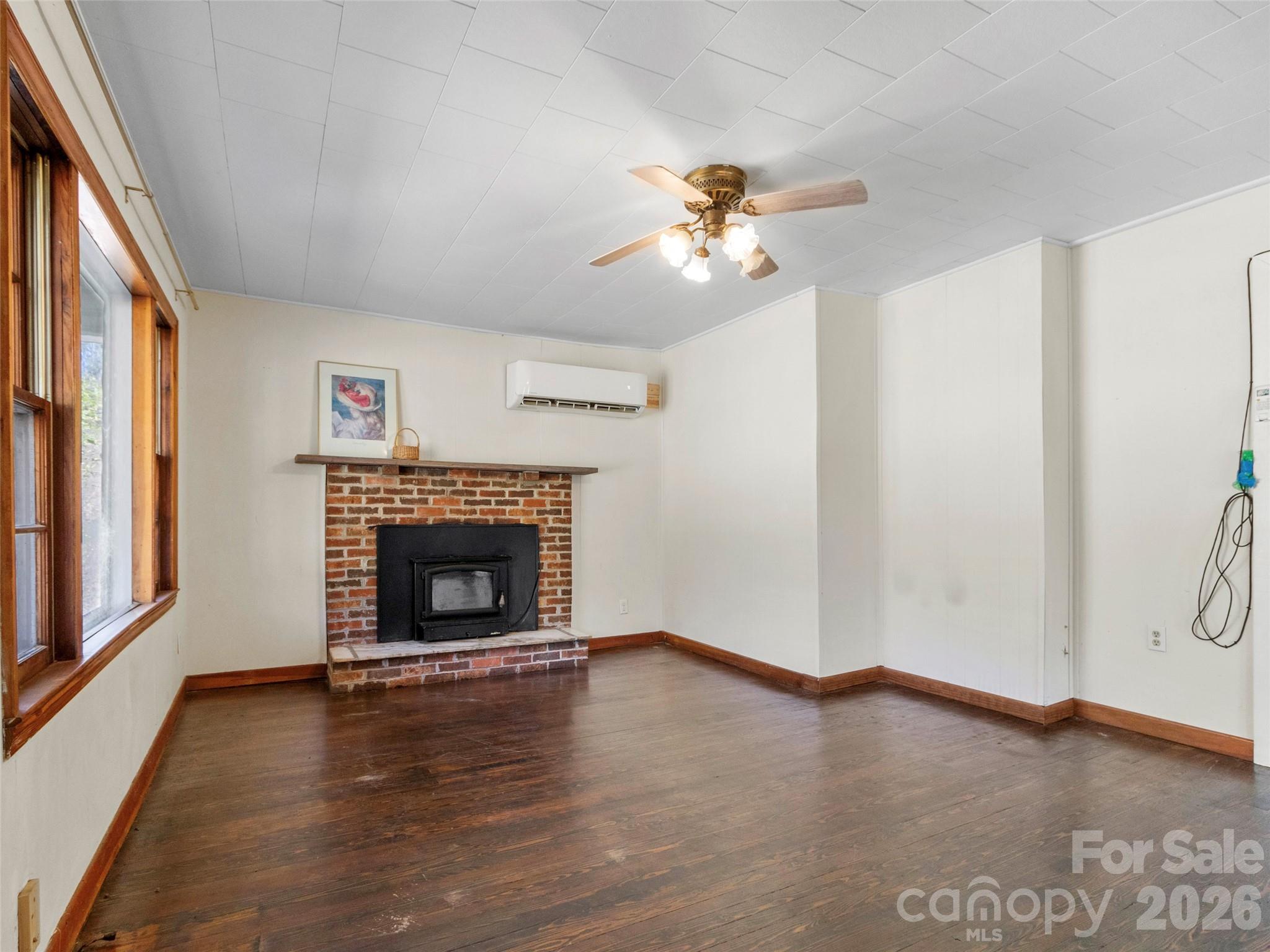 689 Bald Mountain Road Property Photo 11