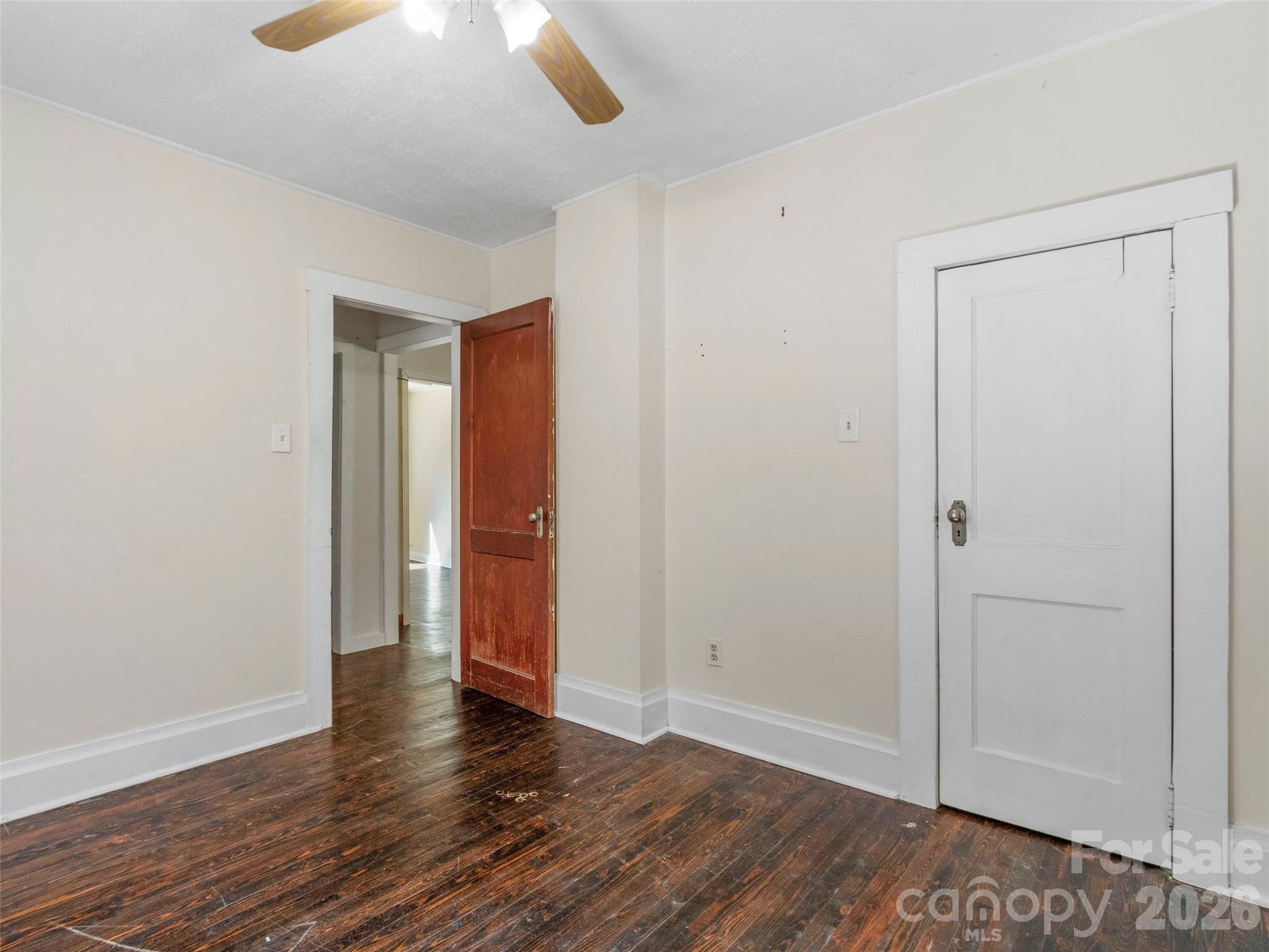 689 Bald Mountain Road Property Photo 12