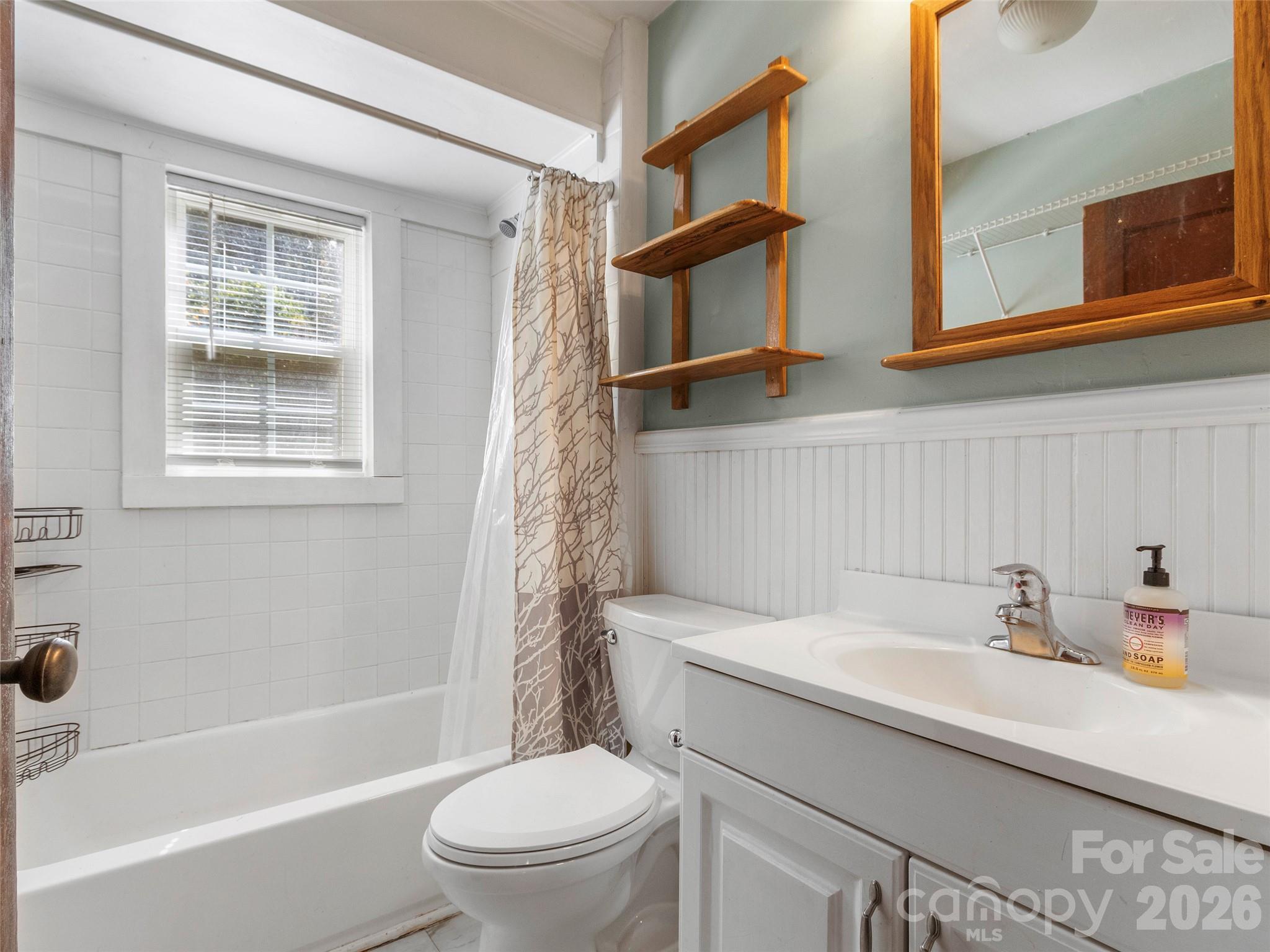 689 Bald Mountain Road Property Photo 14