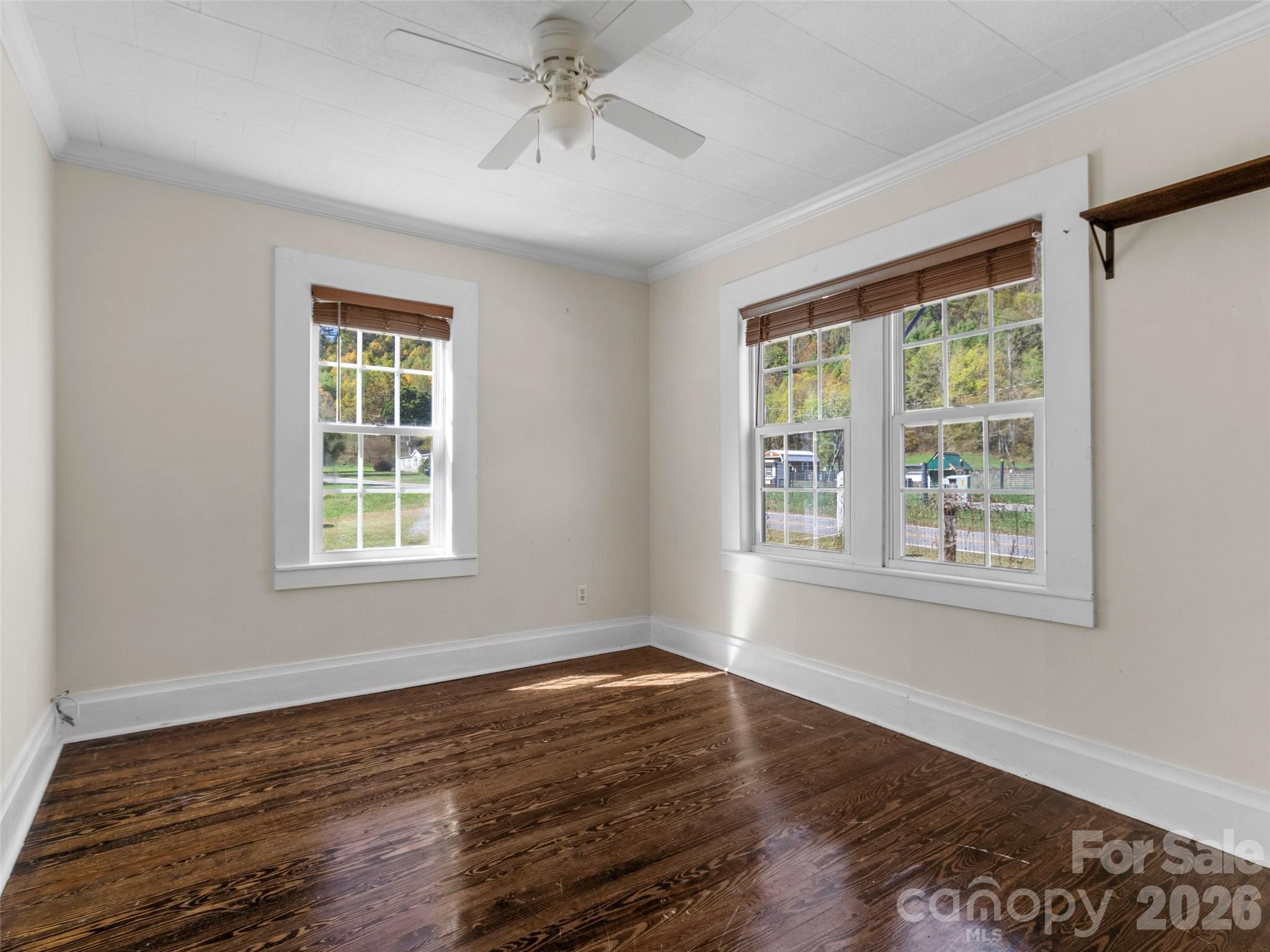 689 Bald Mountain Road Property Photo 15