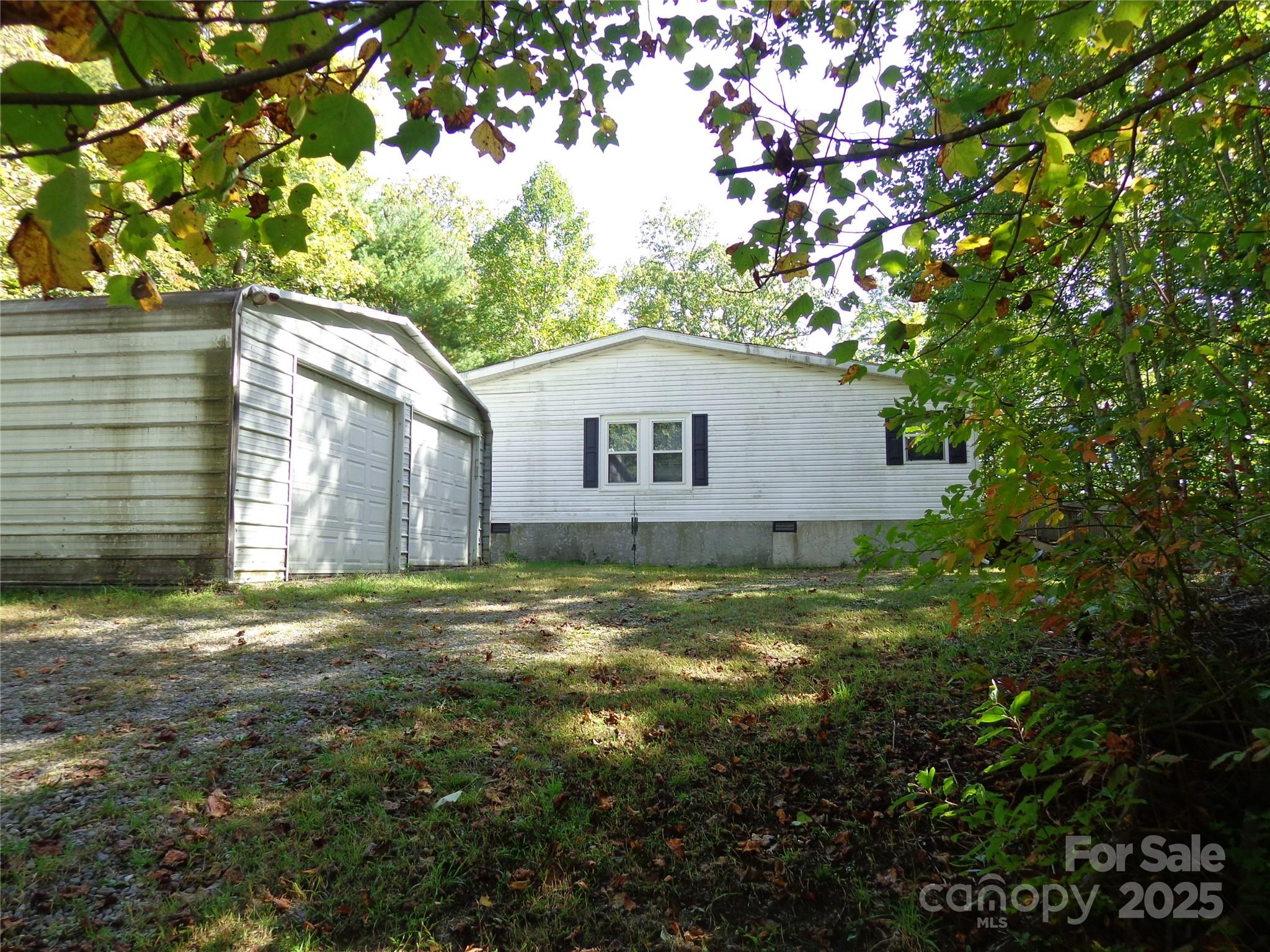 89 Blue Mountain Road Property Photo 1