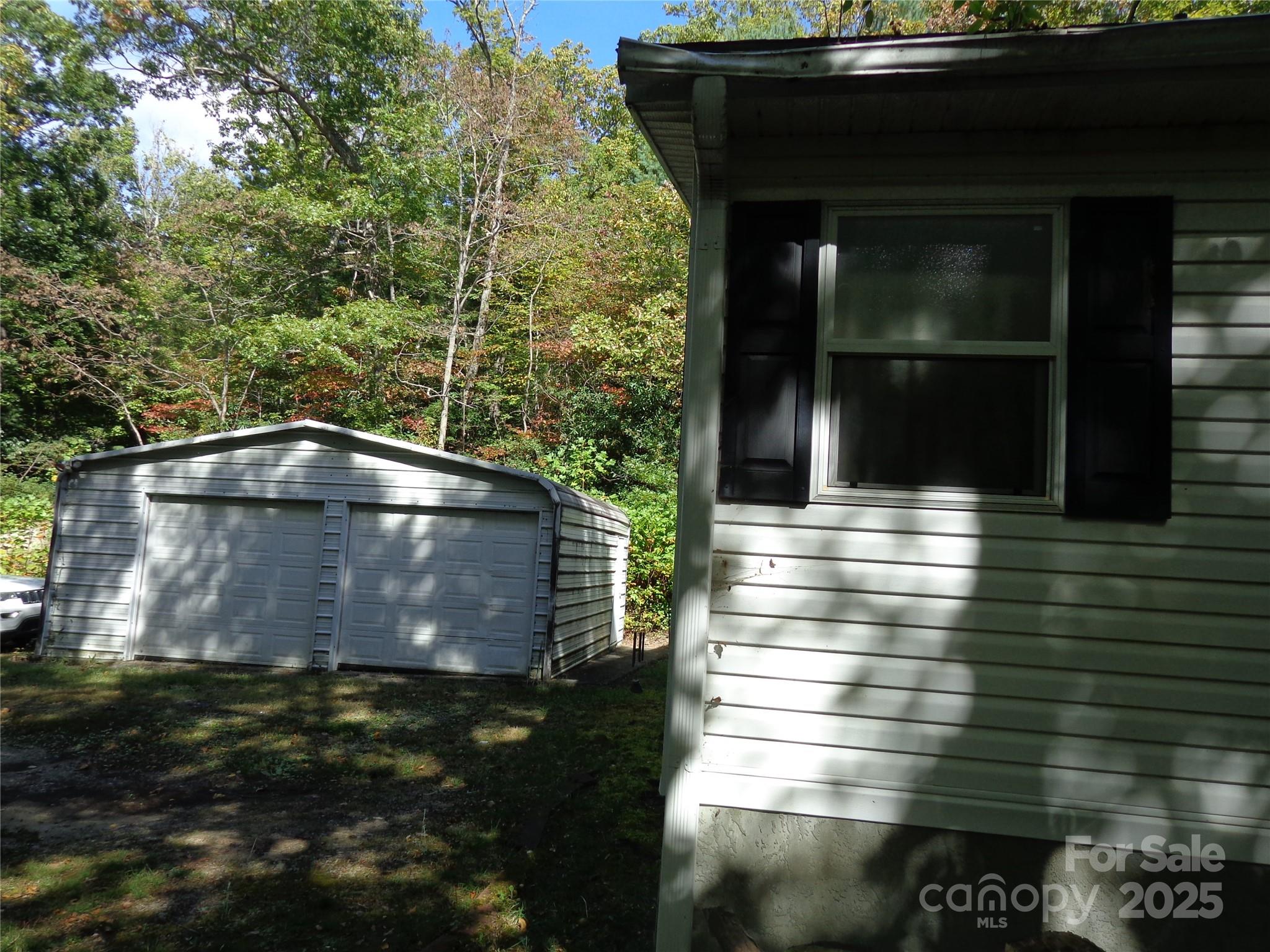 89 Blue Mountain Road Property Photo 6