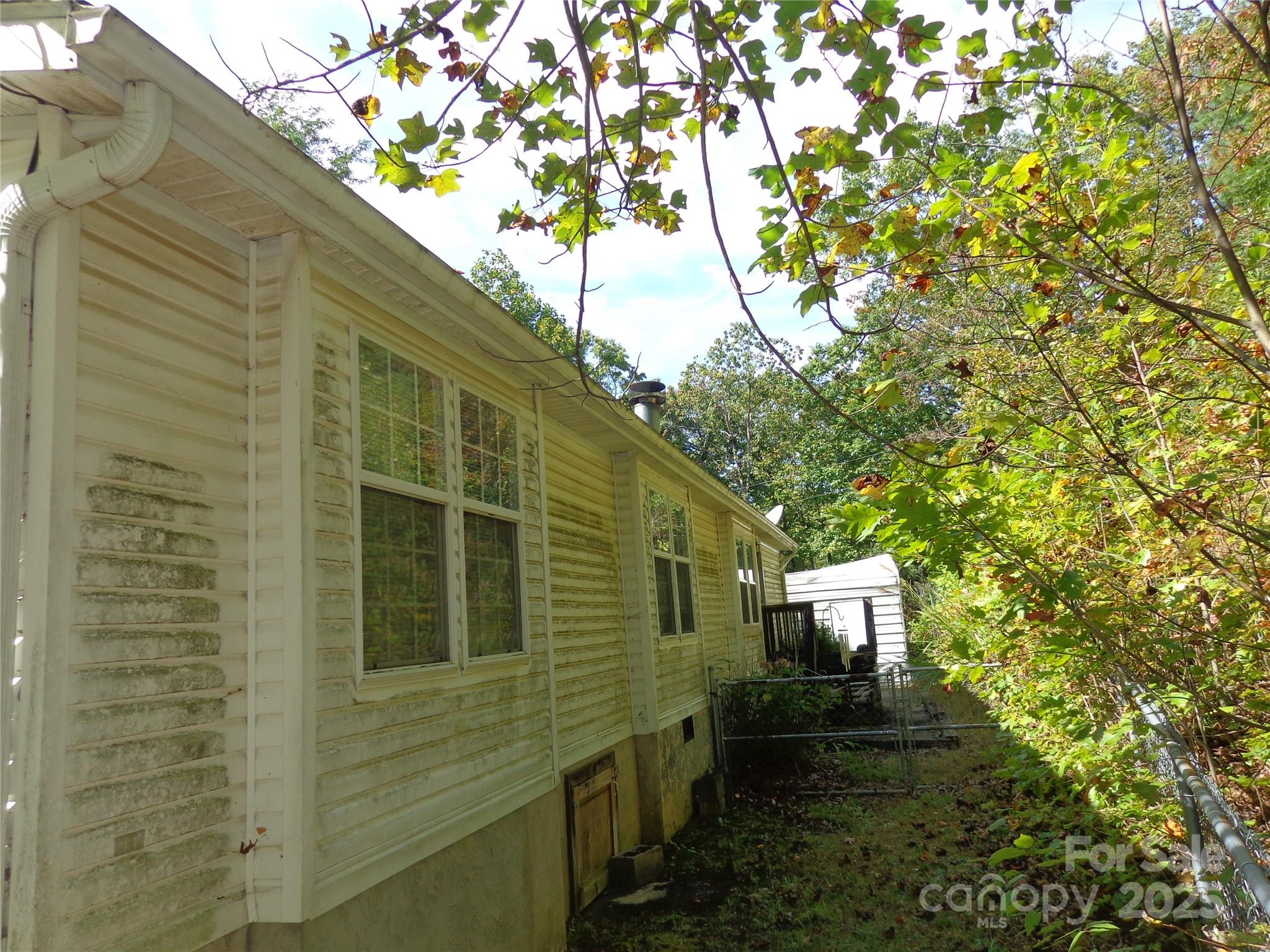89 Blue Mountain Road Property Photo 11