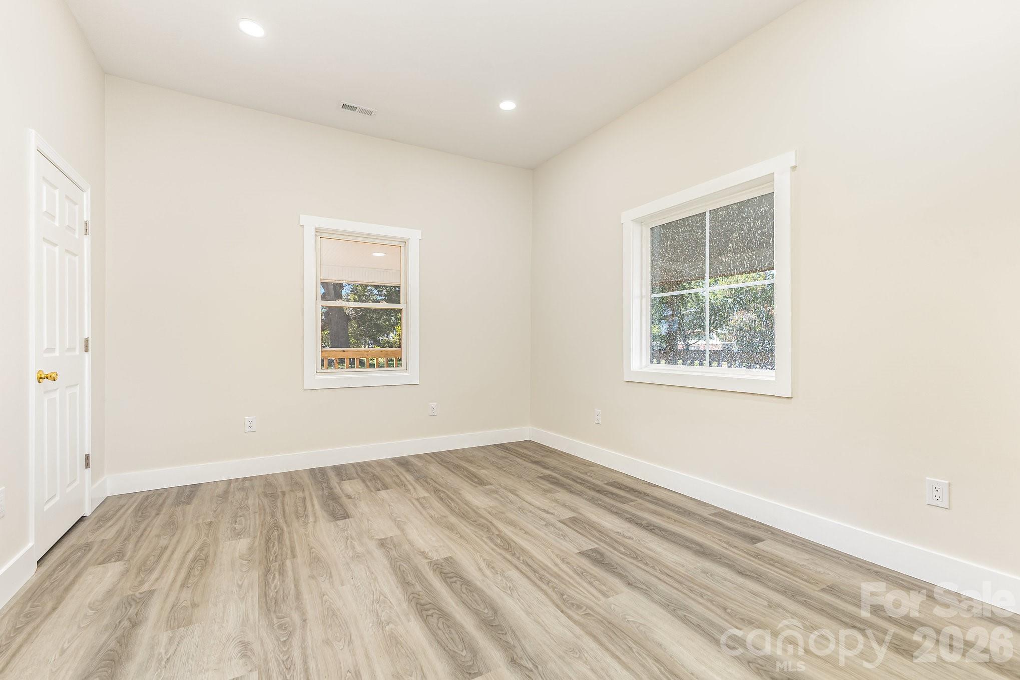 1205 S Lafayette Street Property Photo 16